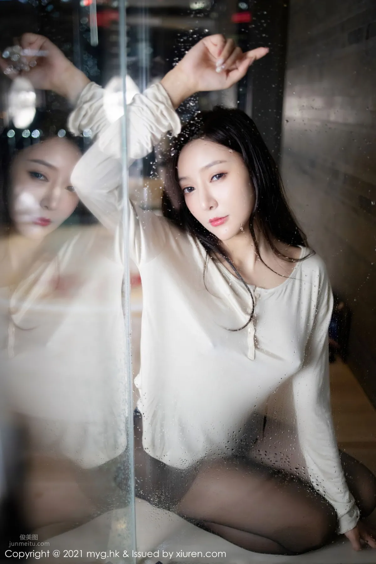 Wet Goddess Yanni Wang, Bathroom Petal Bath Series photo 39