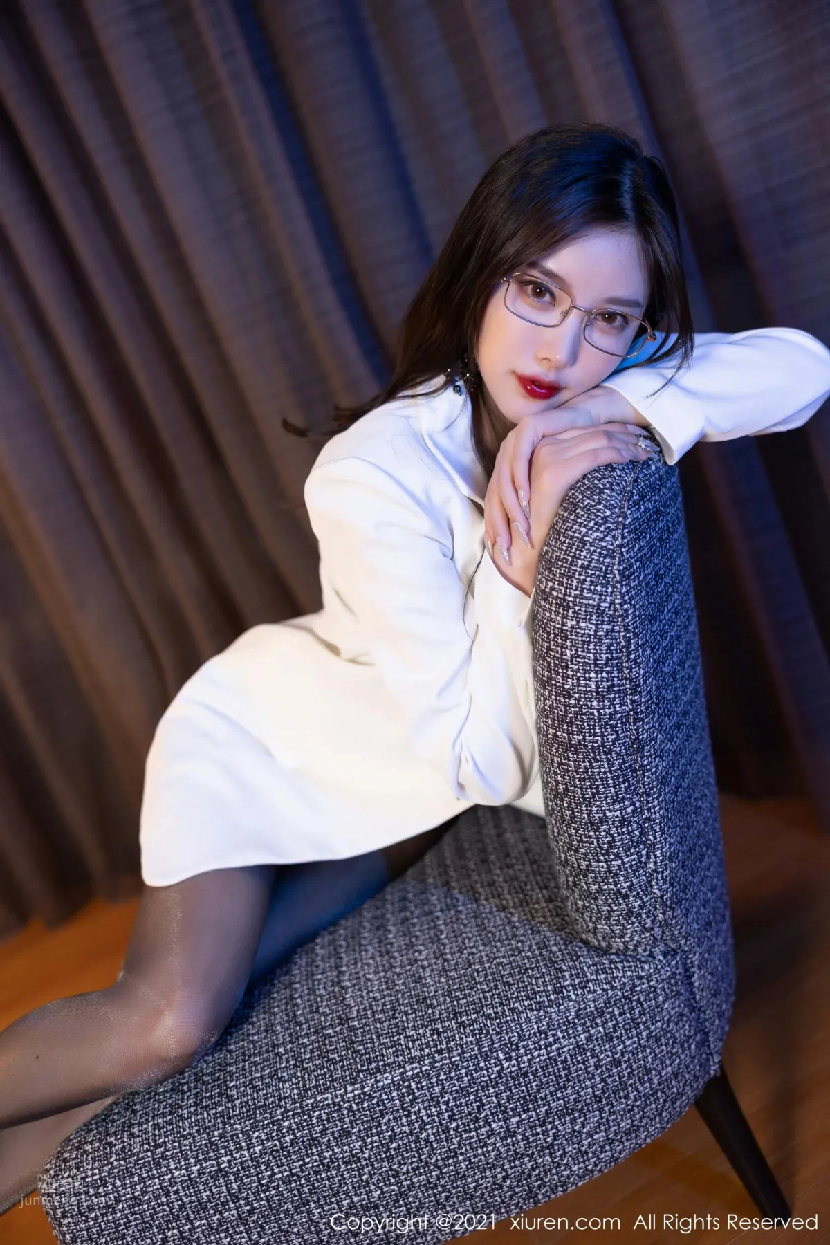 Yang Chenchen: XiuRen photo 18