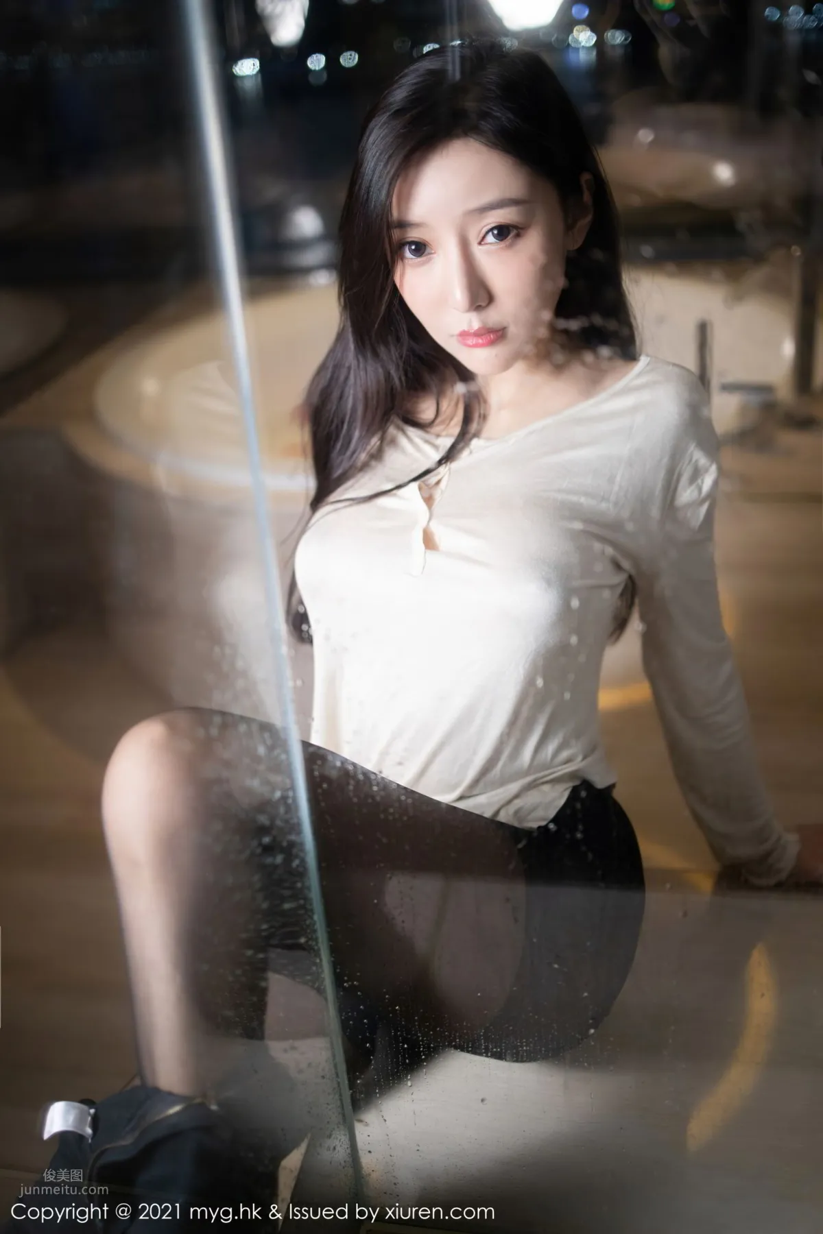 Wet Goddess Yanni Wang, Bathroom Petal Bath Series photo 32