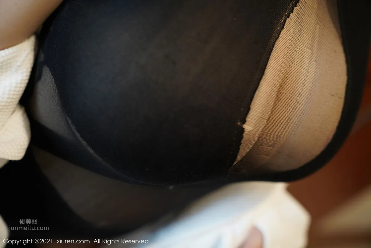 Late Night Goddess Pan Jiaojiao, An Ambiguous Story at the Hotel photo 12