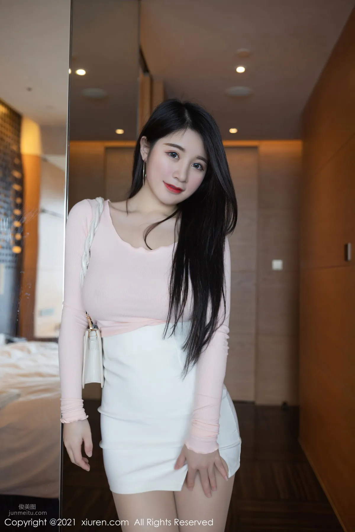 Meiqi Mia's Macau Travel Shoot, Pink Charming Outfit Theme photo 8