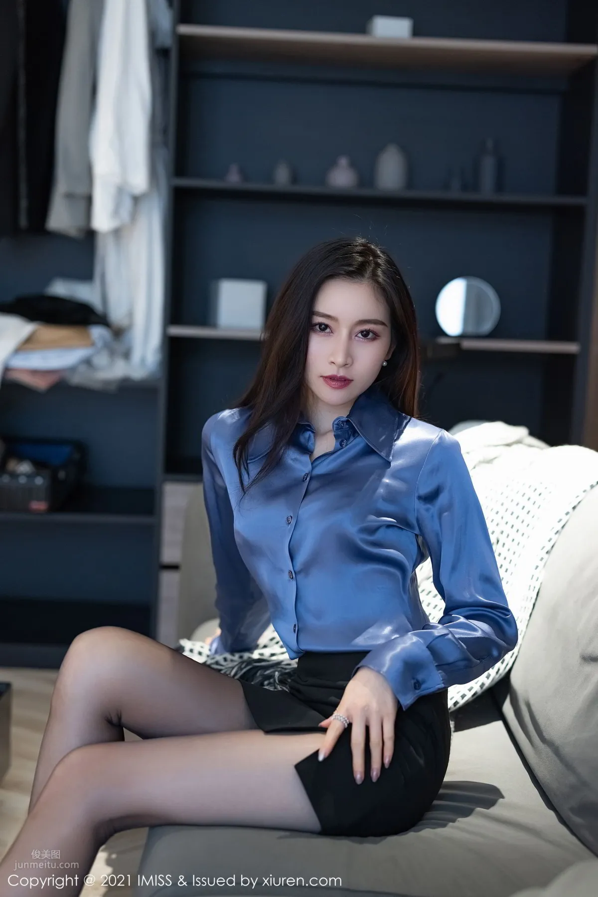 氣質美女Vanessa 華麗典雅的職場OL 8