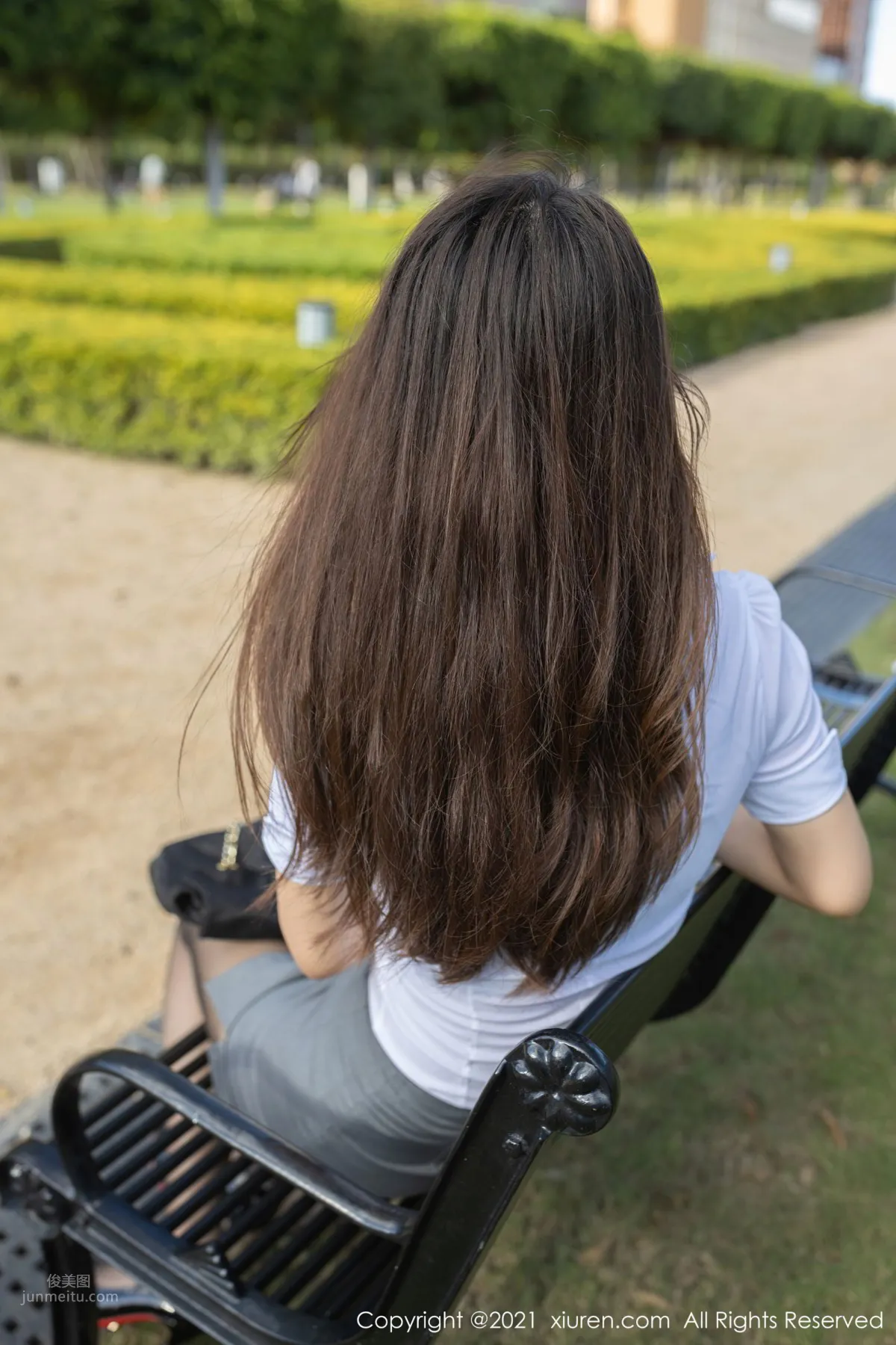 Street Encounter with Tang Anqi, The Wonderful Story of Sheltering from the Rain photo 11
