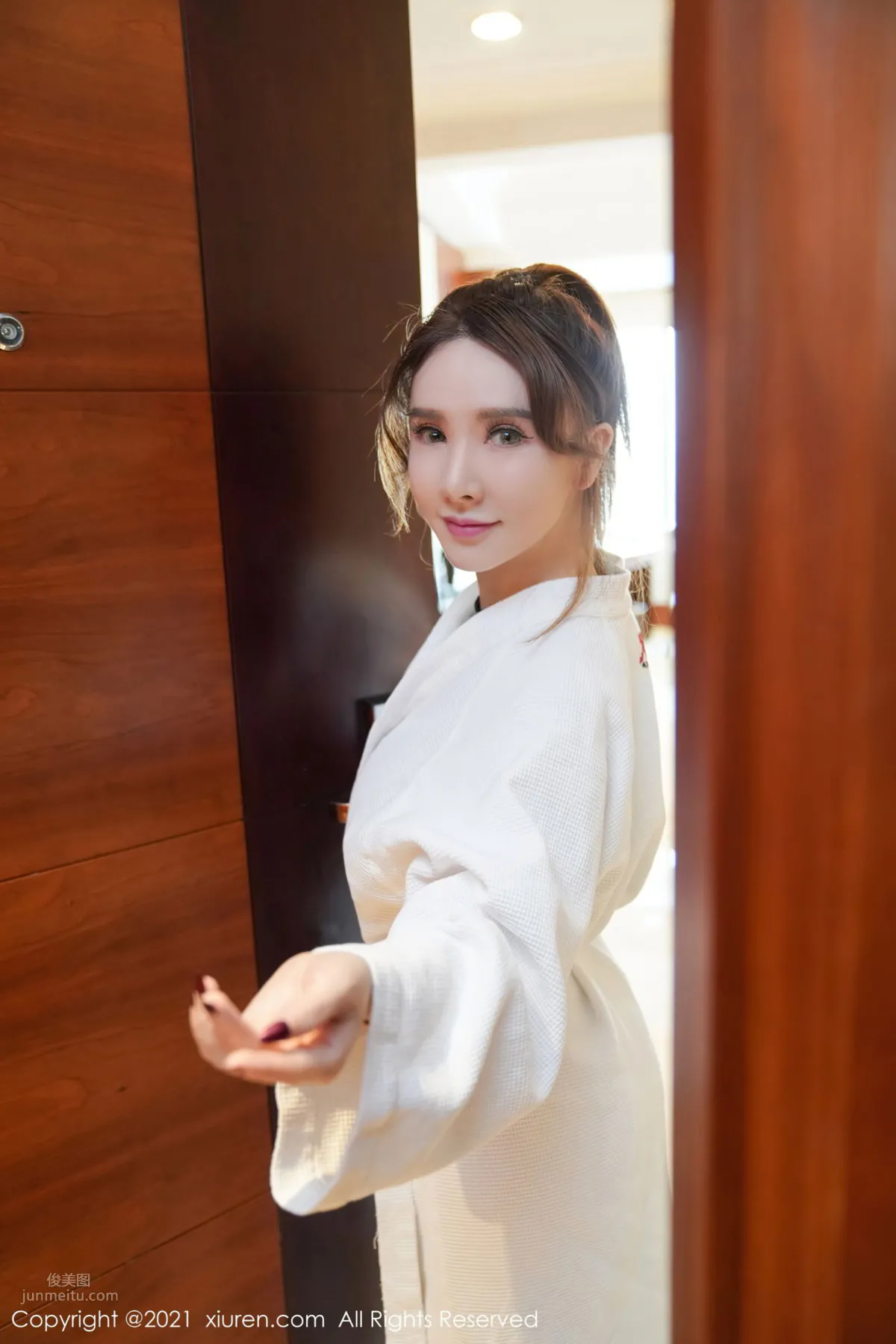 Late Night Goddess Pan Jiaojiao, An Ambiguous Story at the Hotel photo 6