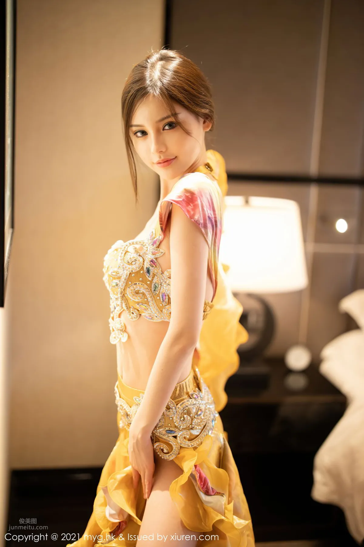 宅男女神小夕juju 泰式服飾美輪美奂 20