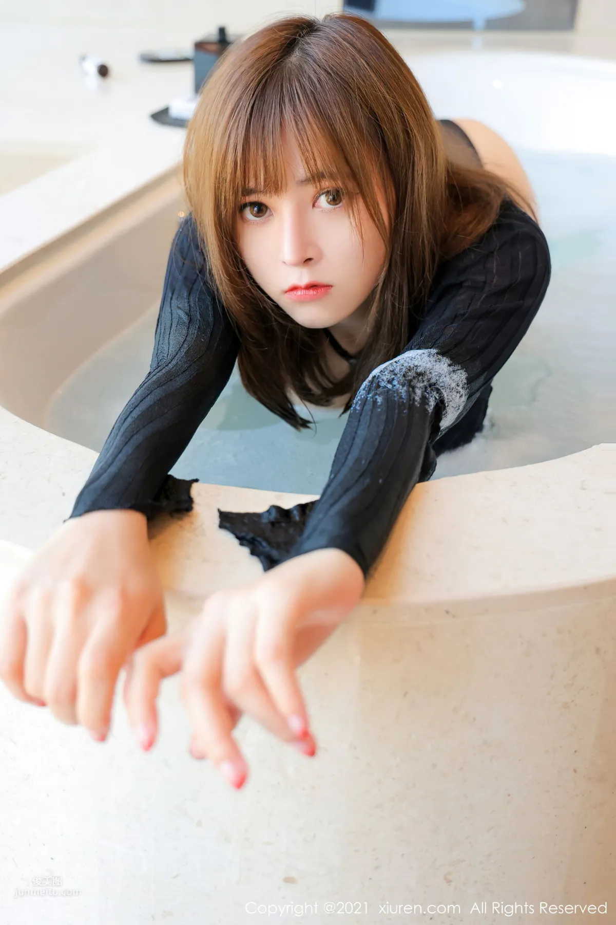 童顔歐派奈沐子 浴室濕身系列 65