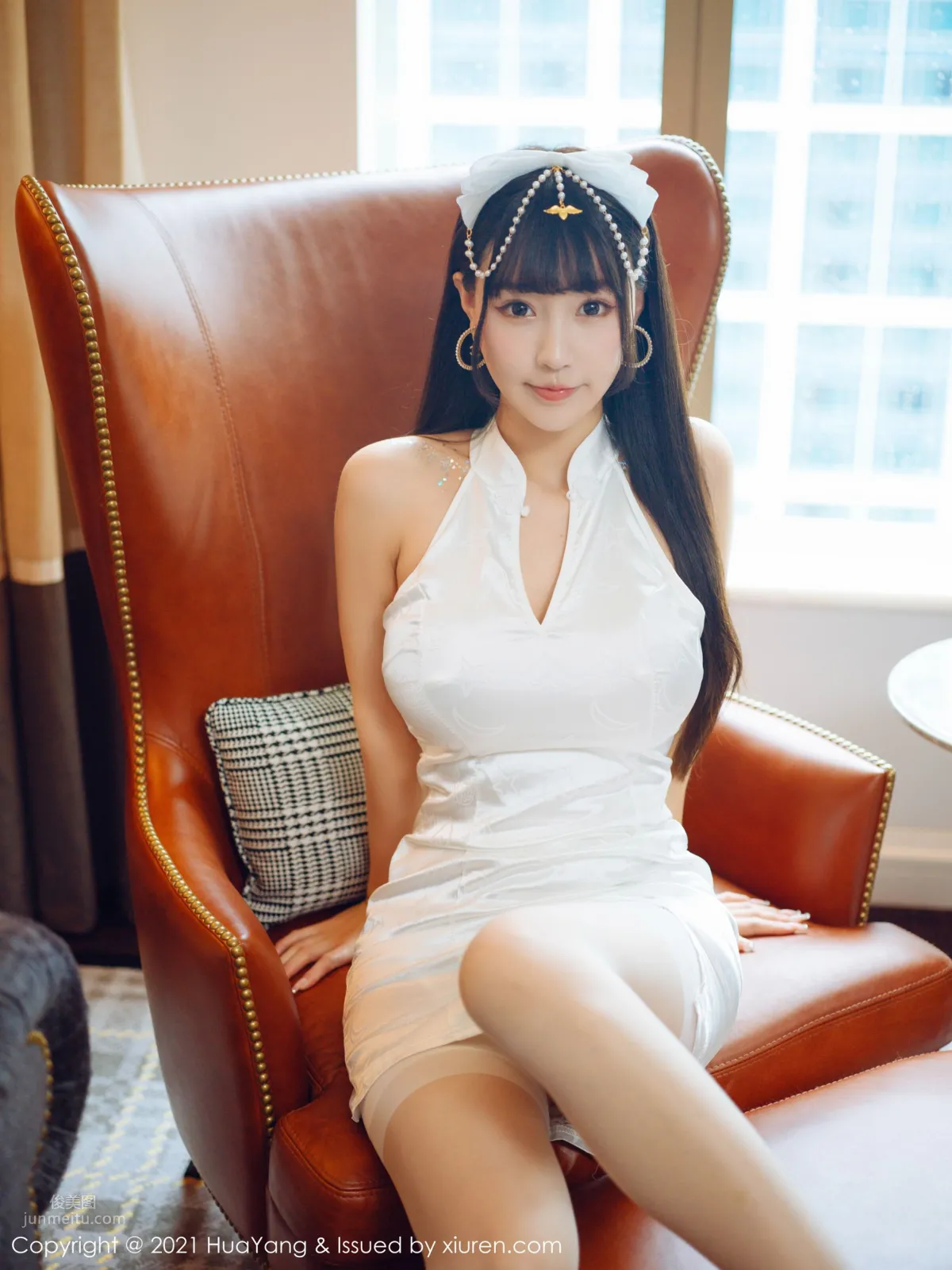 朱可儿的白色旗袍 farel参与私人订制_0