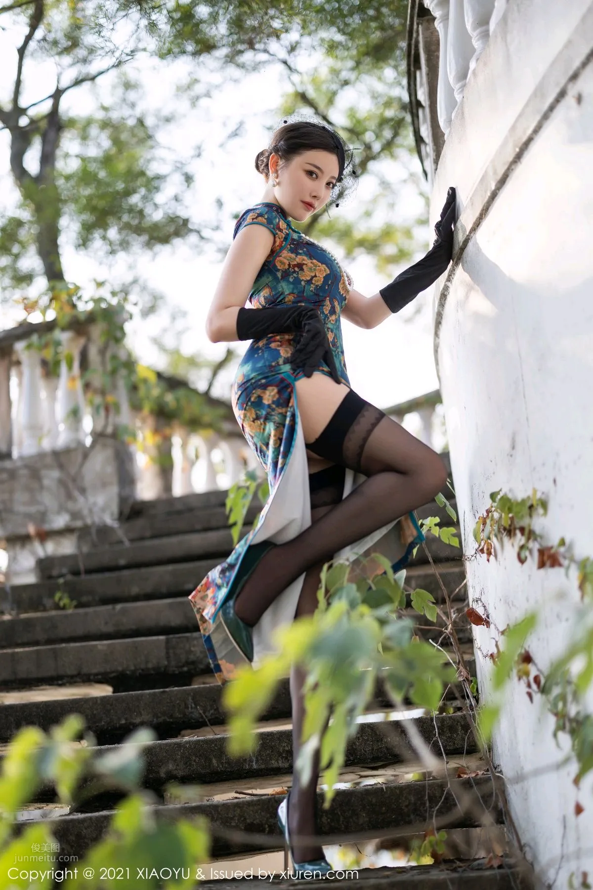 Yang Chenchen: XIAOYU photo 4