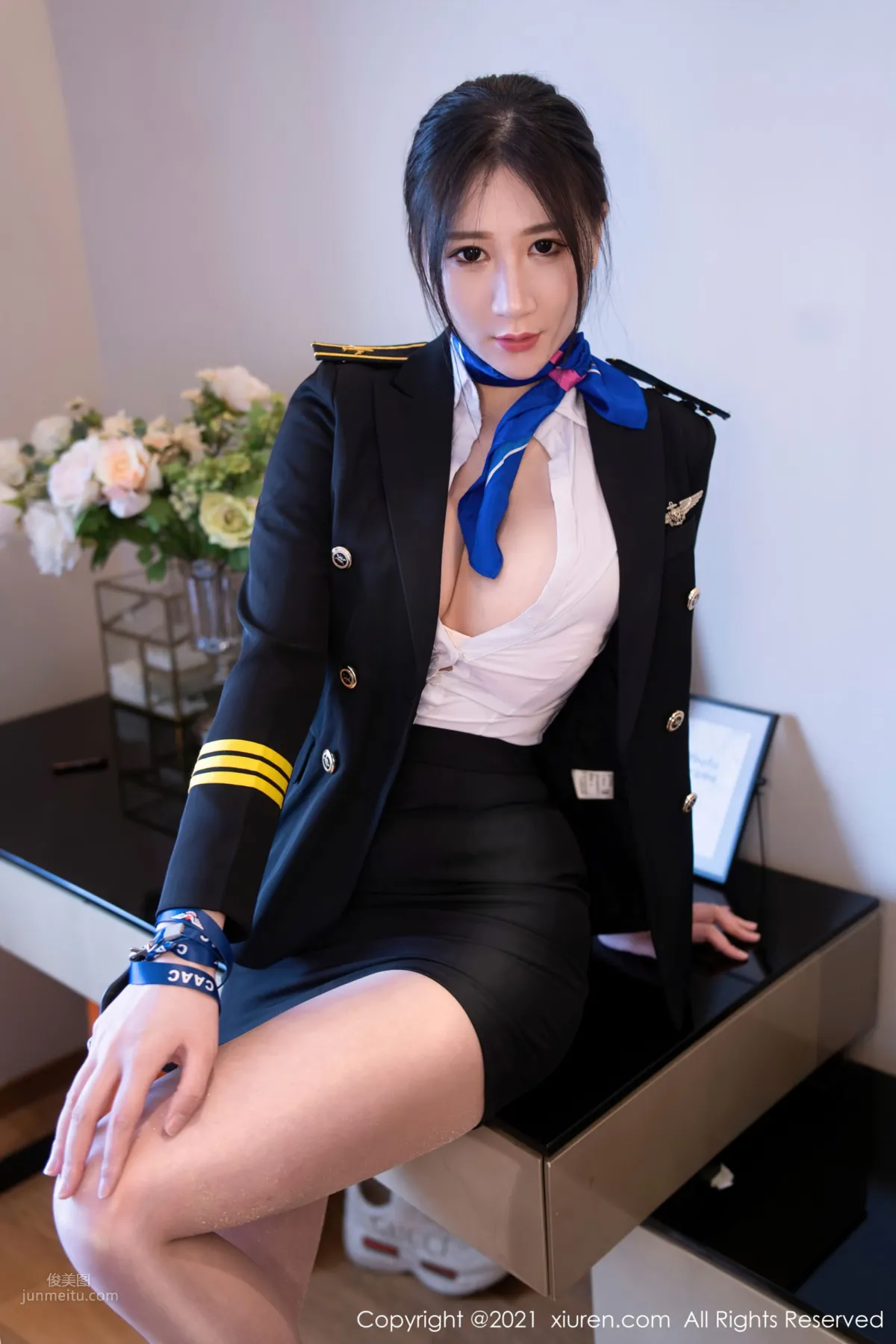 Flight Attendant Girl Gu Qiaonan, Uniform Captain Long Hair Flowing photo 19