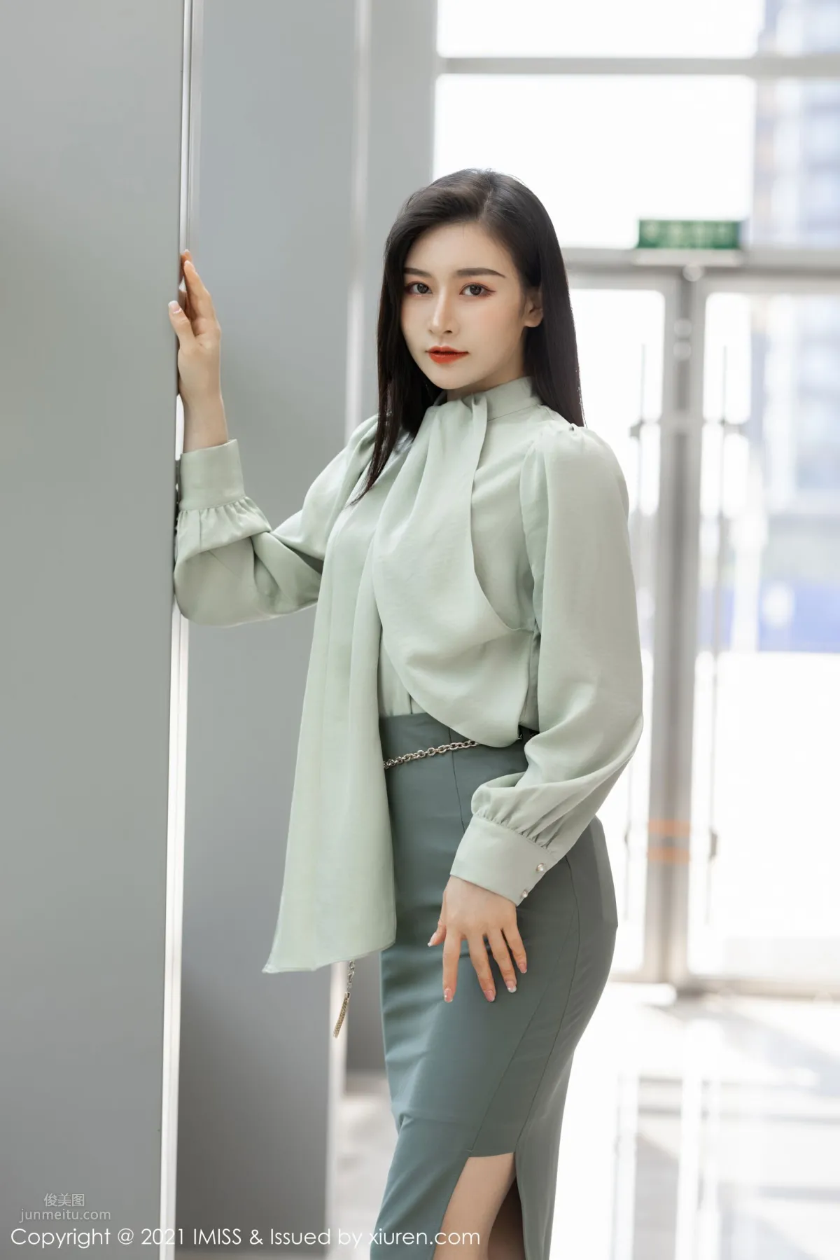 氣質美女Vanessa 潔白如玉袅袅動人 3
