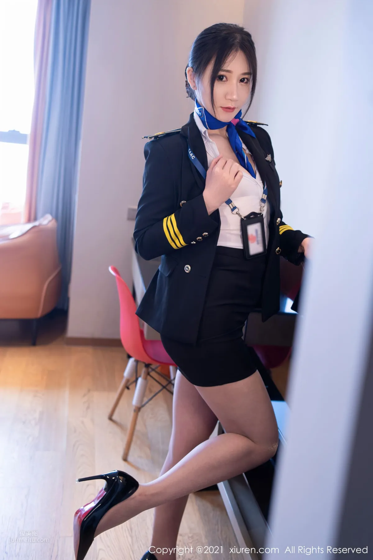 Flight Attendant Girl Gu Qiaonan, Uniform Captain Long Hair Flowing photo 17