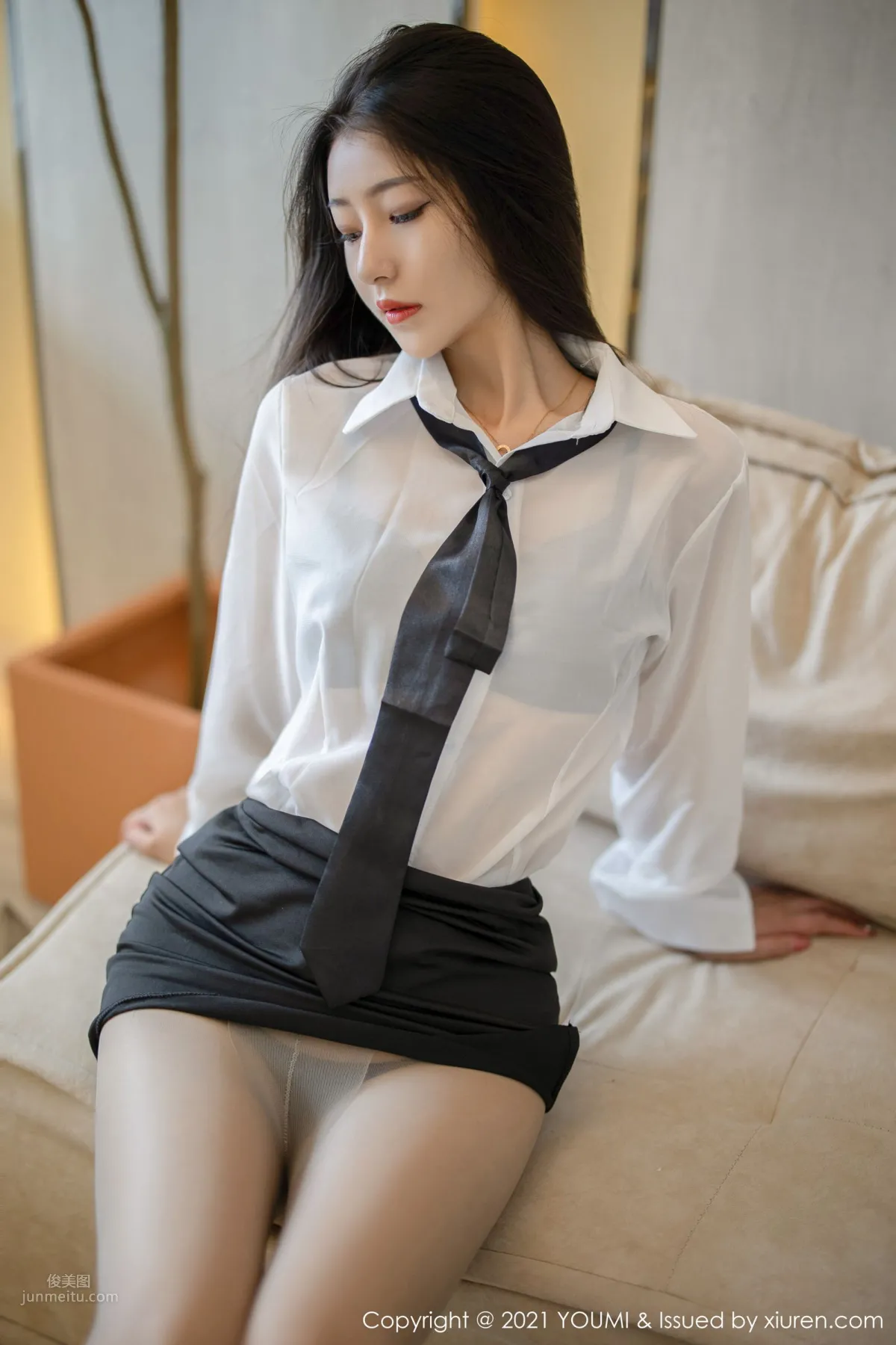 新人妹子熊小諾 白襯衫黑短裙OL 16