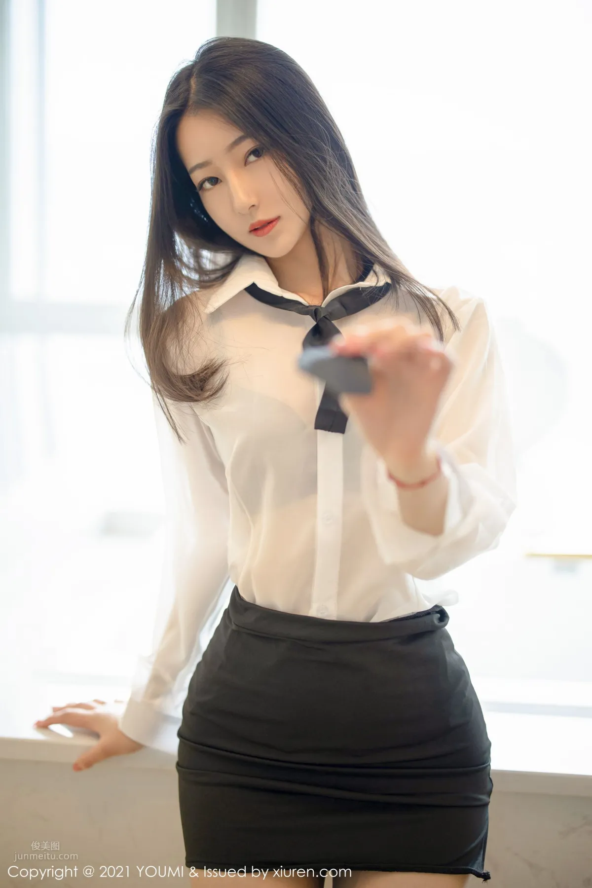 新人妹子熊小諾 白襯衫黑短裙OL 4