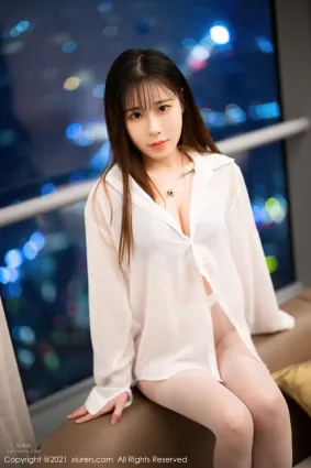新人模特甜熙Dora 經典的白襯衫系列
