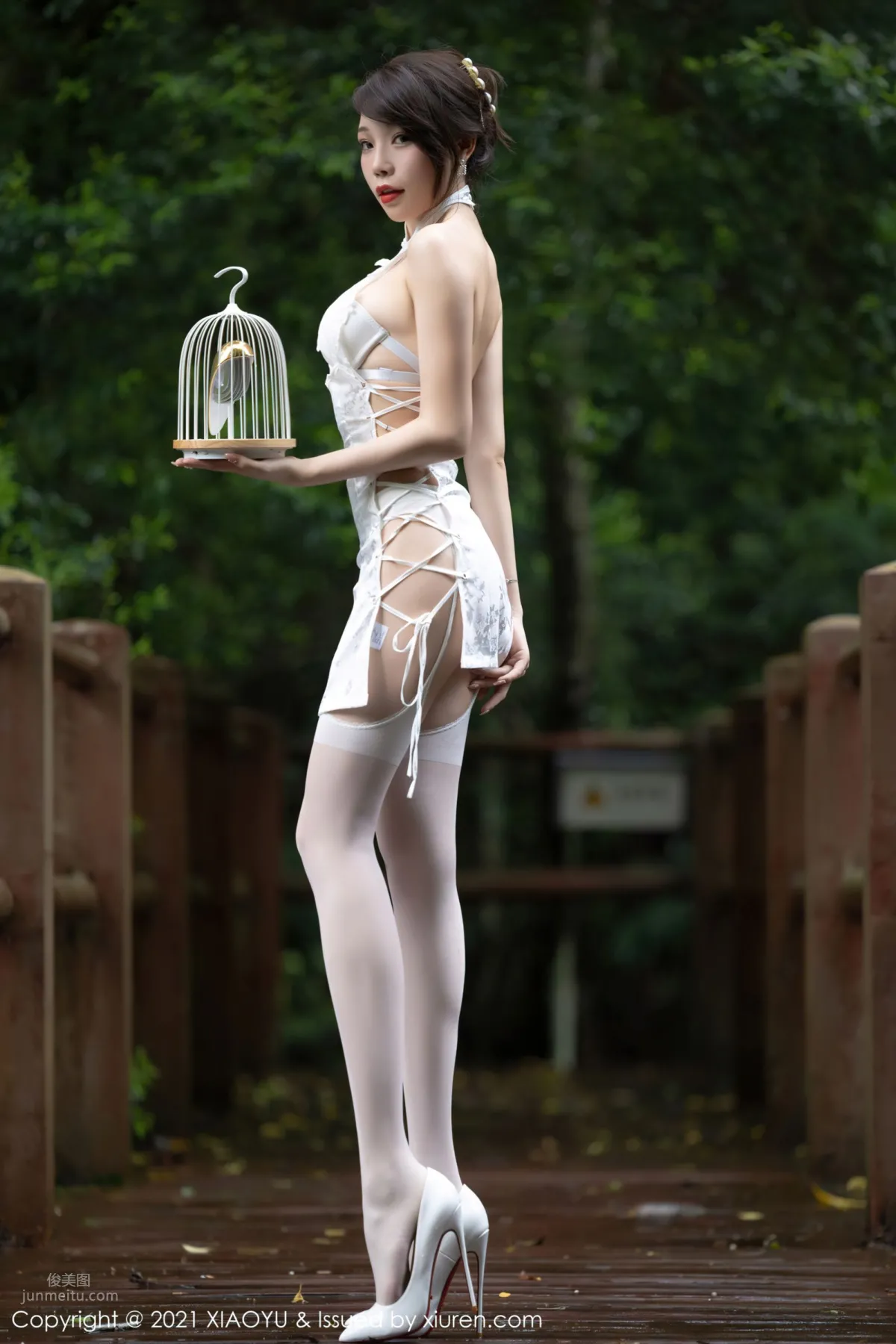 Zhizhi Booty, Mountains and Forest, Classical Elegant Romantic Qipao photo 33