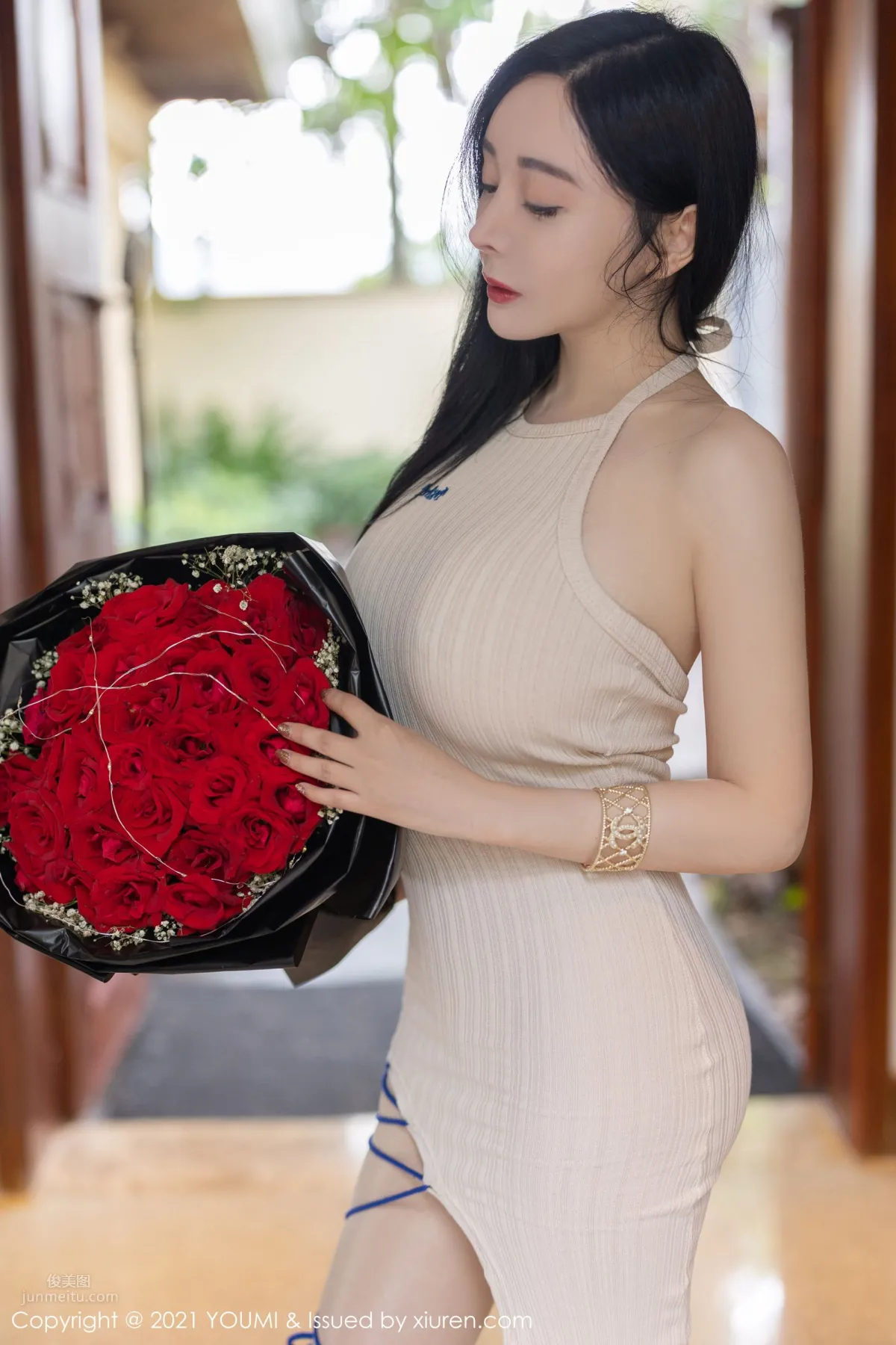 Yun Er: YouMi photo 7