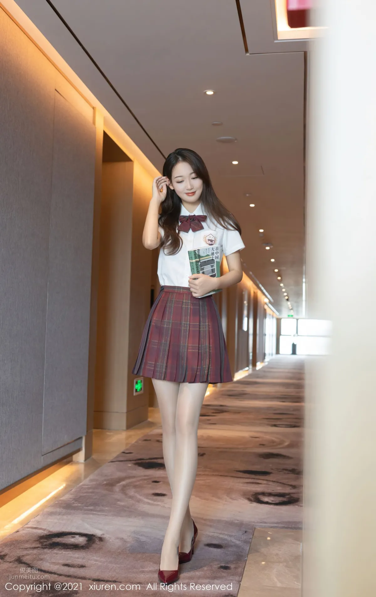 Pure Goddess Tang Anqi, JK Uniform Pure and Moving photo 5