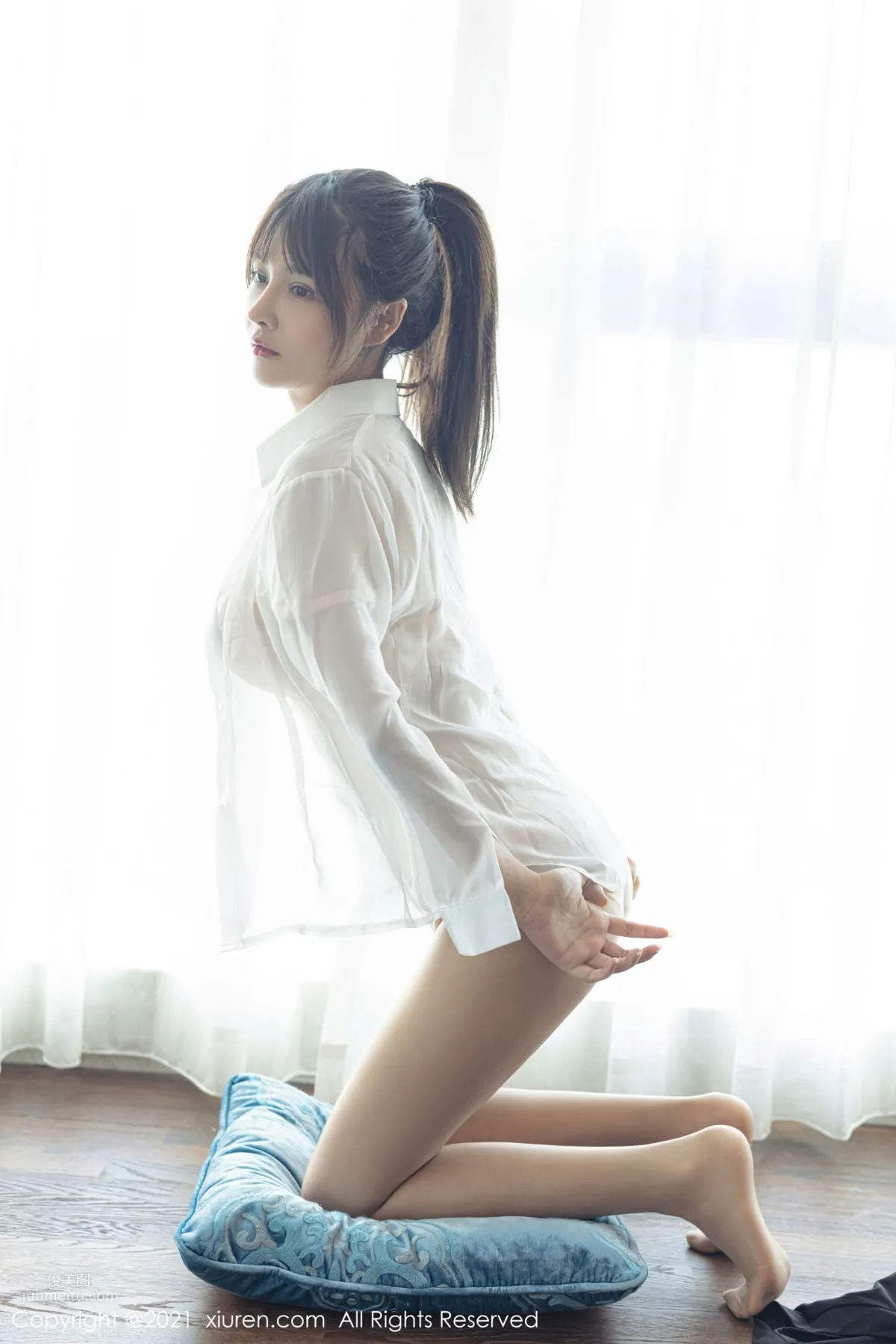 豐滿妹子萌奈子 動人職業OL系列 41