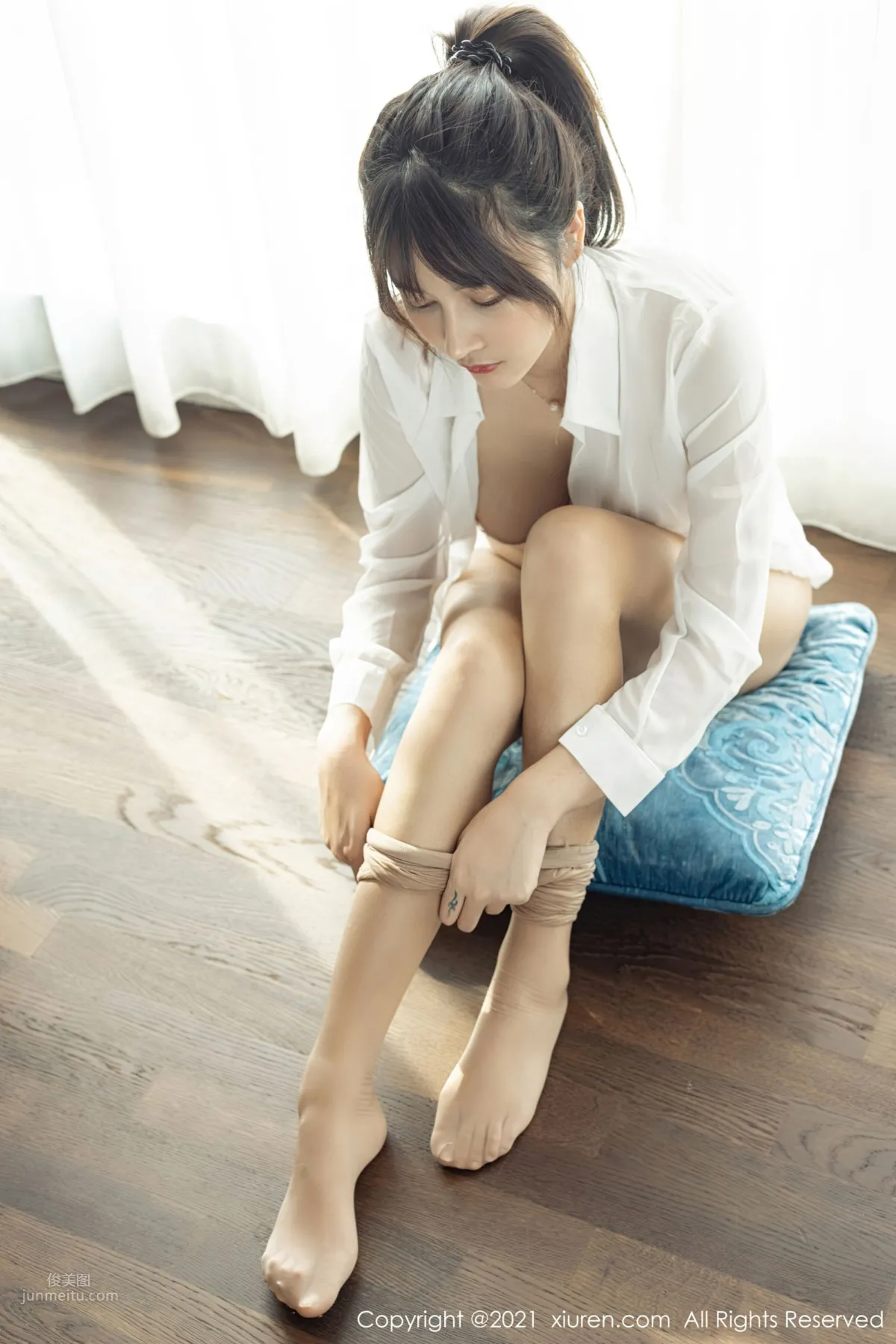 豐滿妹子萌奈子 動人職業OL系列 48