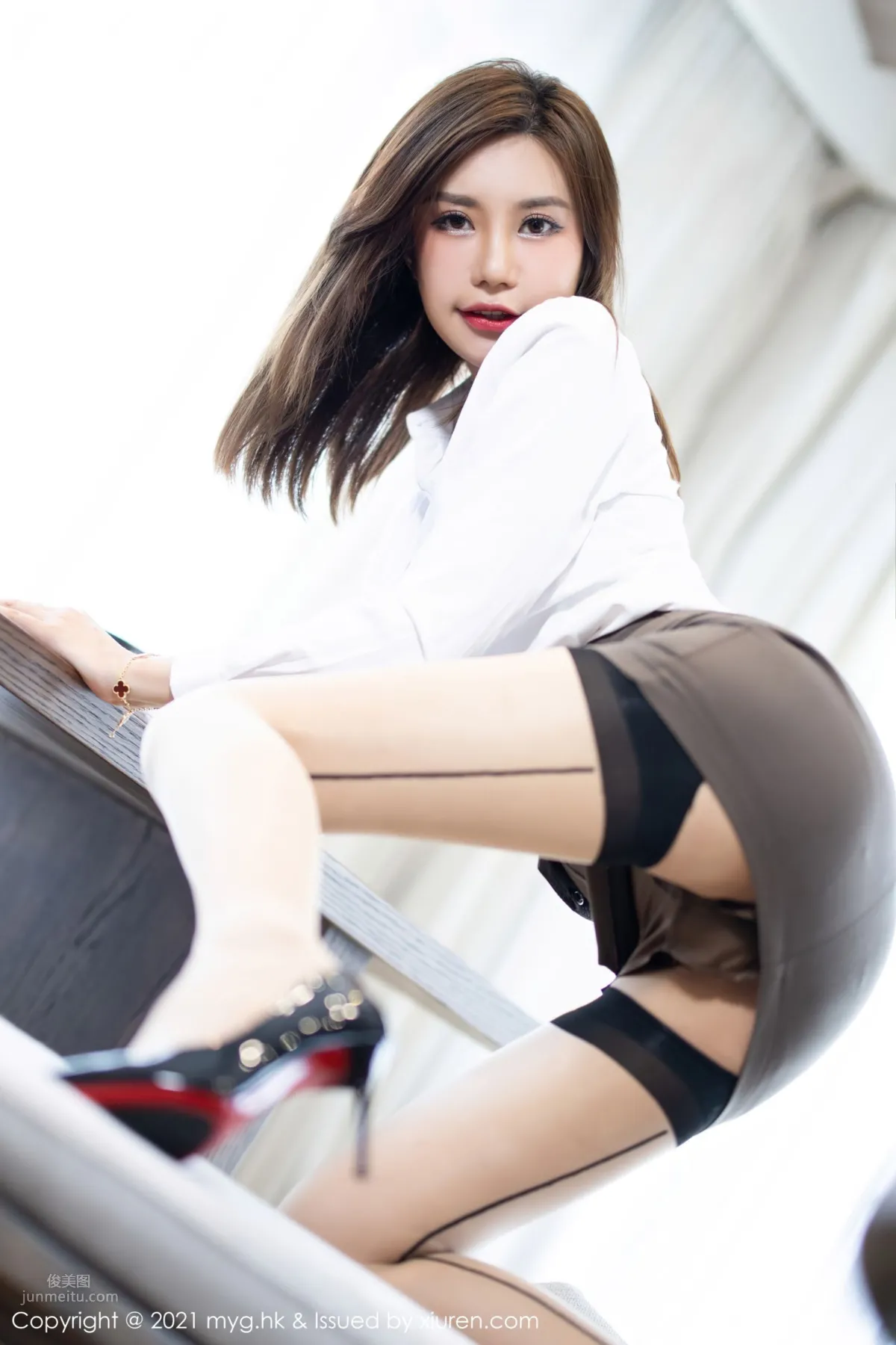 Qi Lijia Jiangsu Zhejiang Shanghai Travel Shoot, Wild Leopard Print Lingerie photo 32