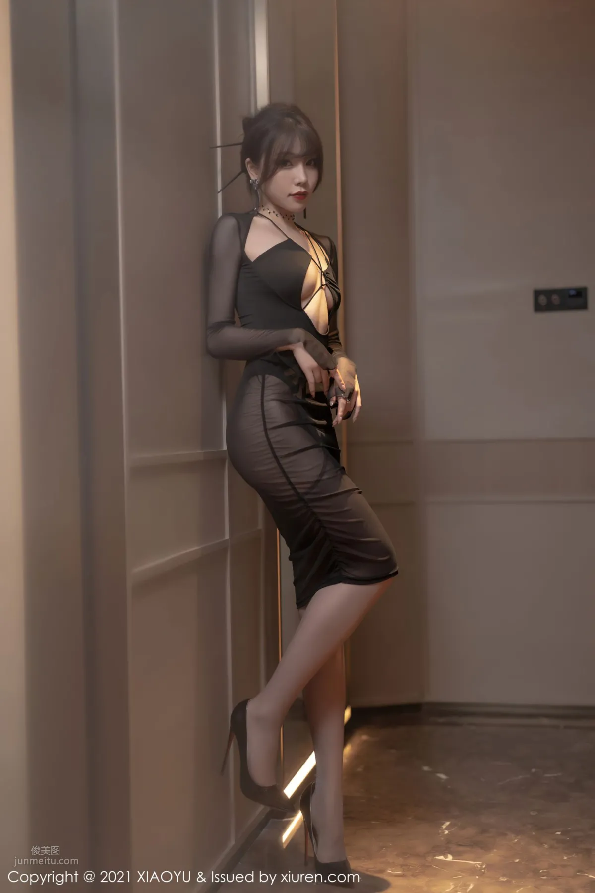 Hazy Goddess Zhizhi Booty, Her Aura Captivates Heart and Soul photo 16