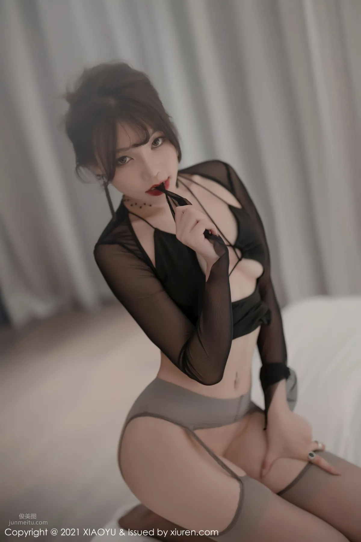 Hazy Goddess Zhizhi Booty, Her Aura Captivates Heart and Soul photo 83