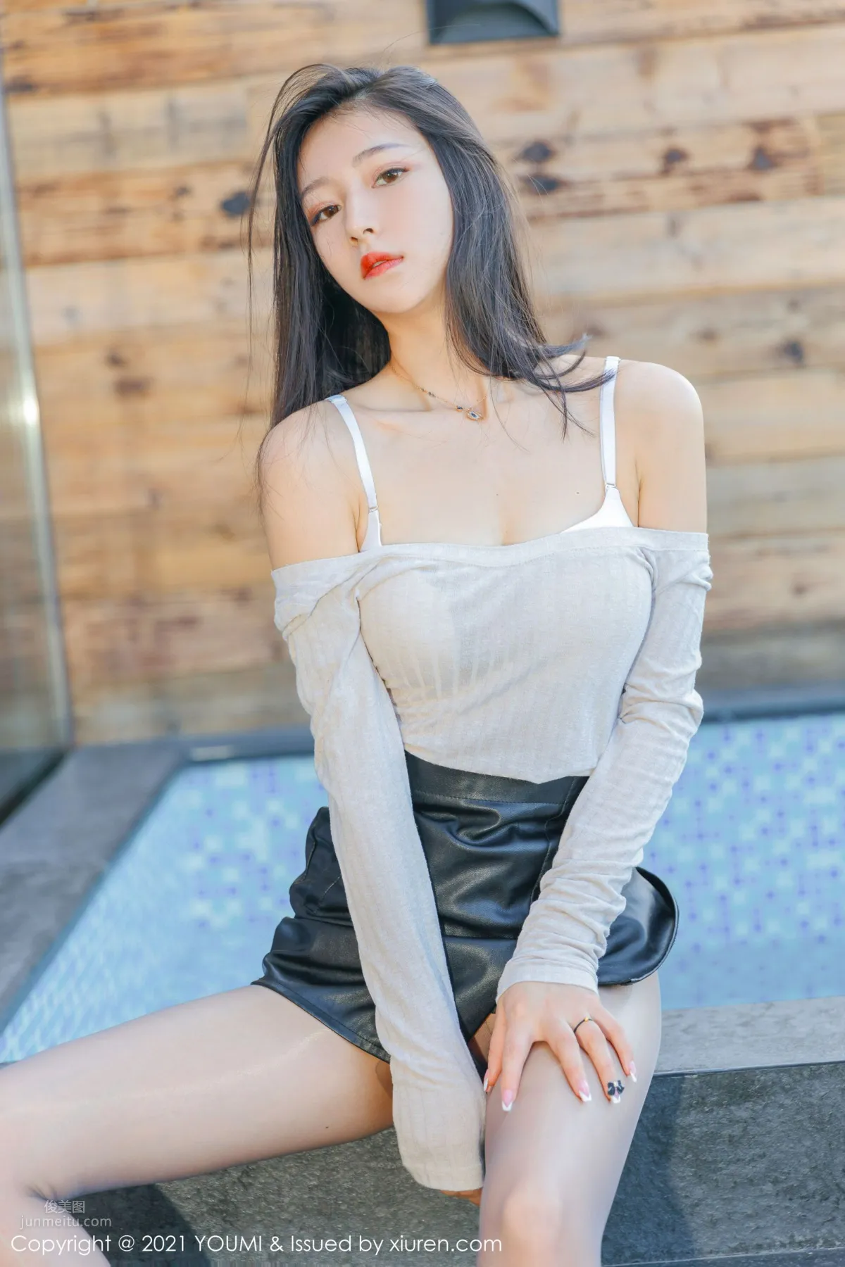 新人妹子熊小諾 小皮裙楚楚動人 43