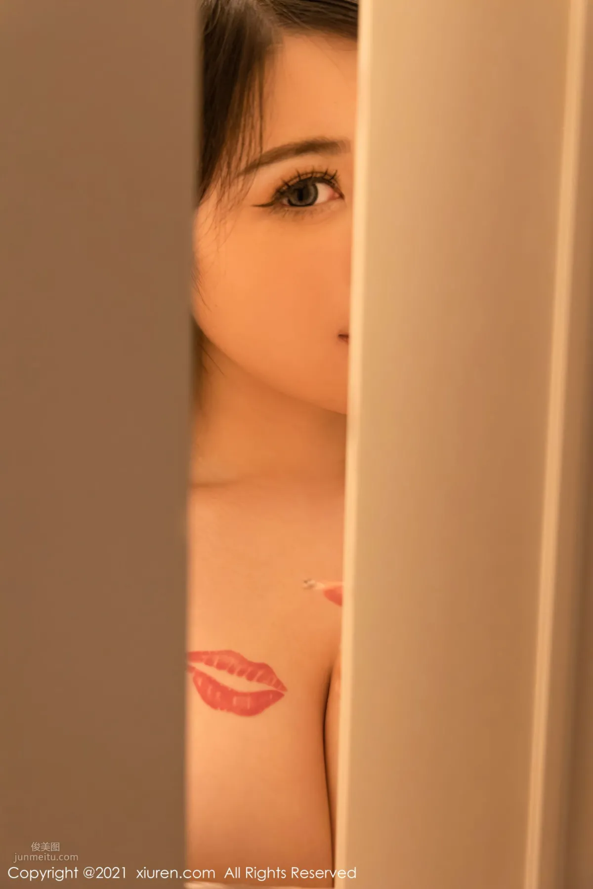 Fully Charming Meiqi Mia, Bathroom Cling Film Theme photo 14