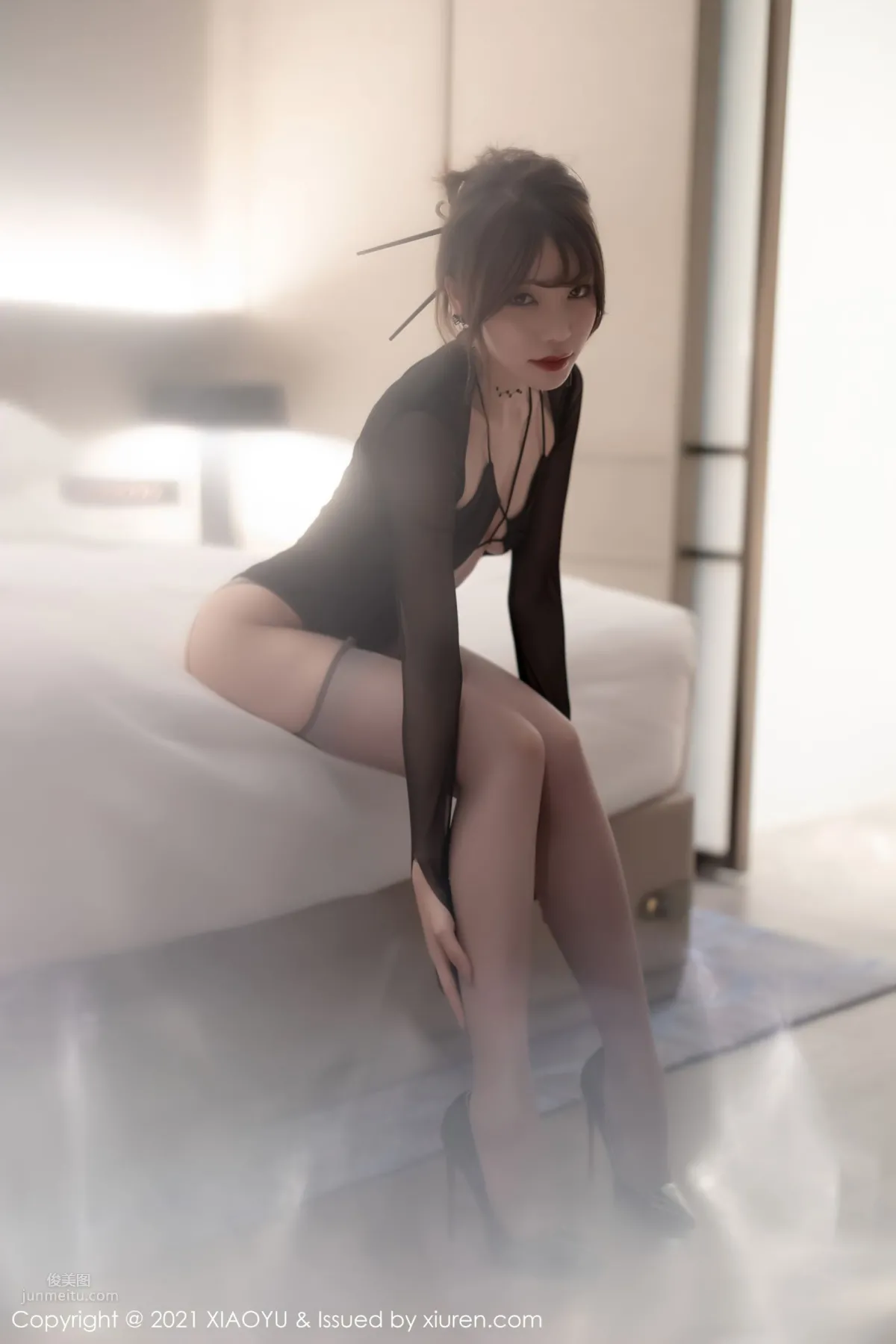 Hazy Goddess Zhizhi Booty, Her Aura Captivates Heart and Soul photo 69