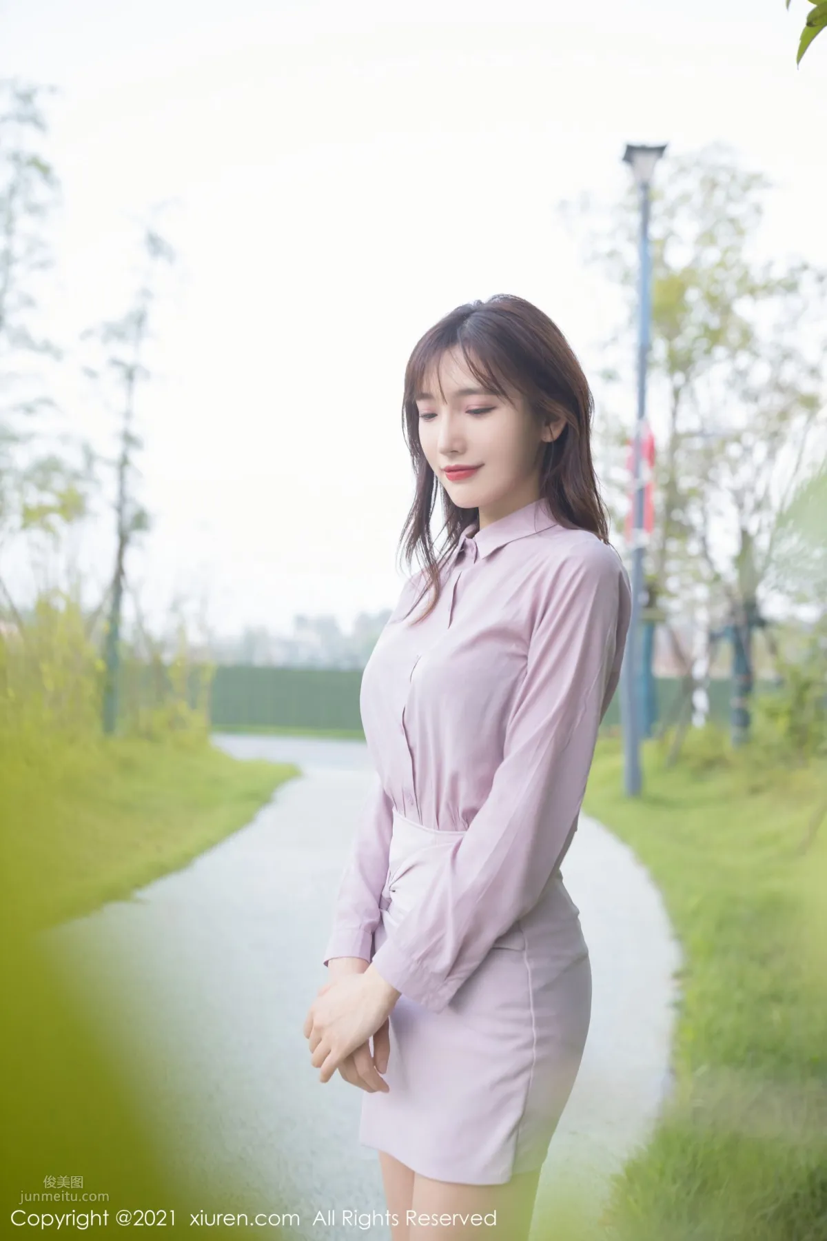 Lu Xuanxuan's Unique Vision Girlfriend Coming Home from Work Theme photo 3