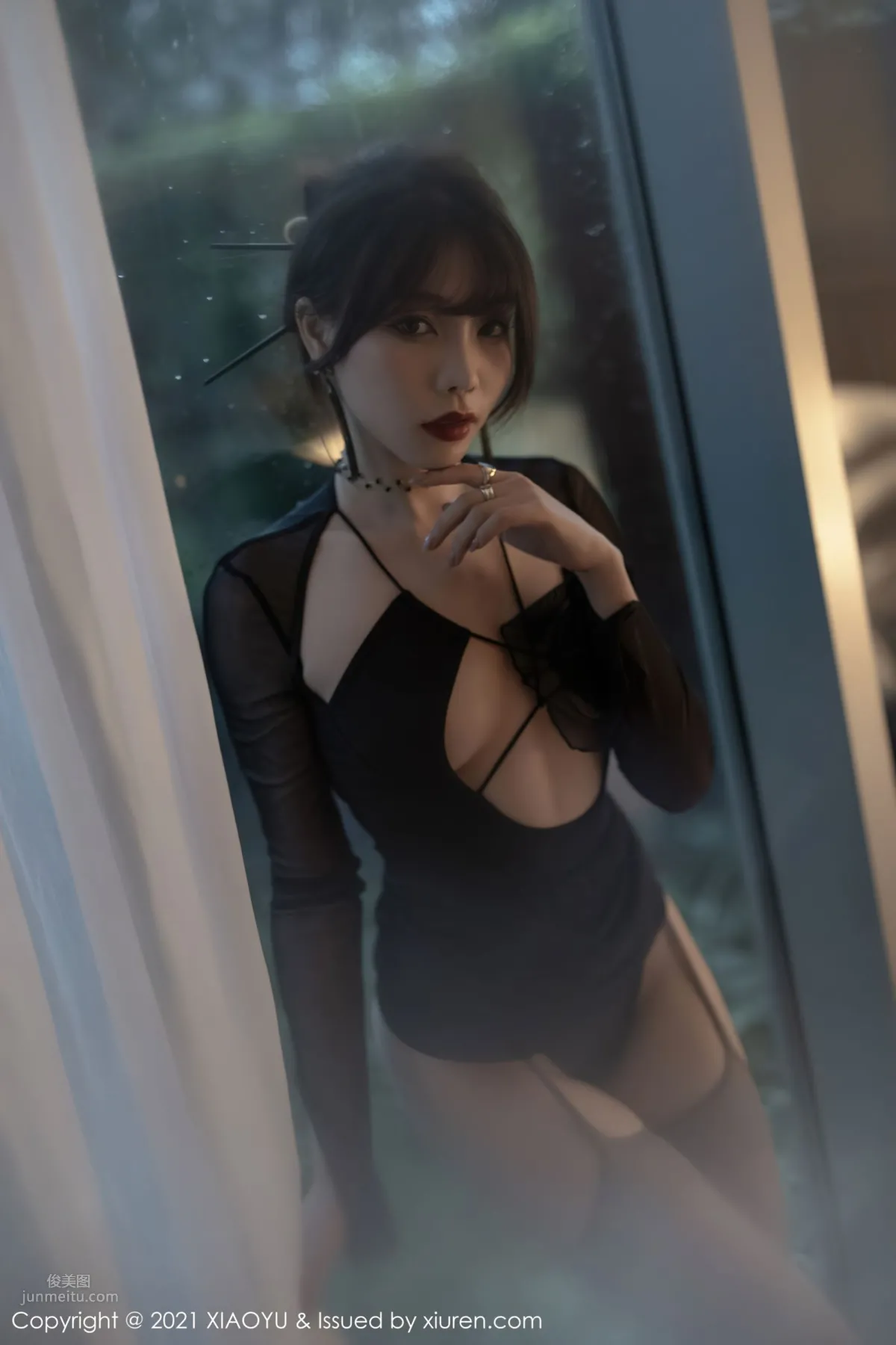 Hazy Goddess Zhizhi Booty, Her Aura Captivates Heart and Soul photo 49