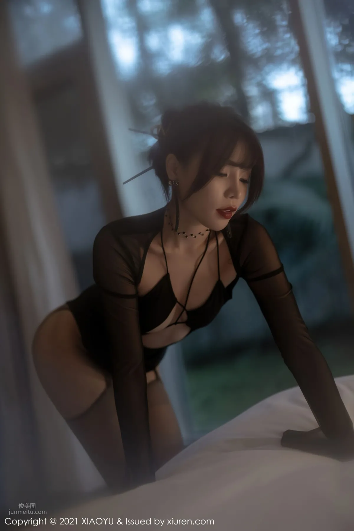 Hazy Goddess Zhizhi Booty, Her Aura Captivates Heart and Soul photo 32