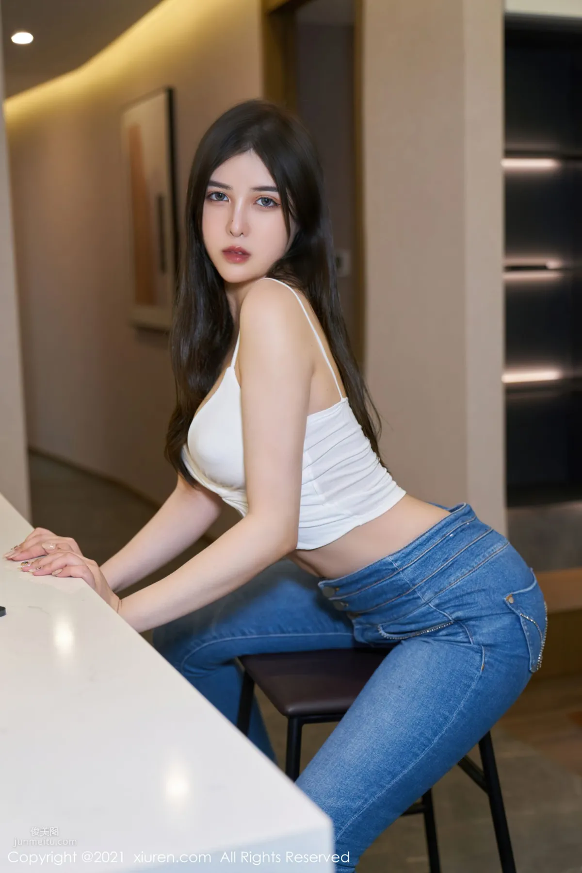 Neighborhood Sister Han Jingan White Suspenders and Jeans photo 12