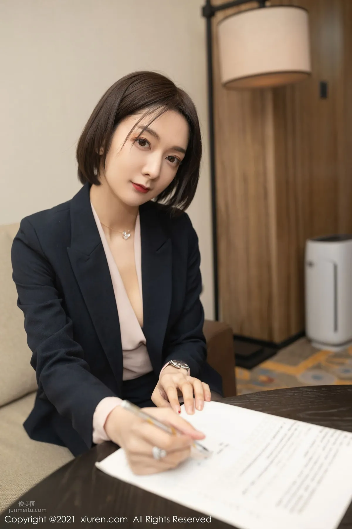 Short-Haired Goddess Xiao Reba Insurance Sales Theme Series photo 15