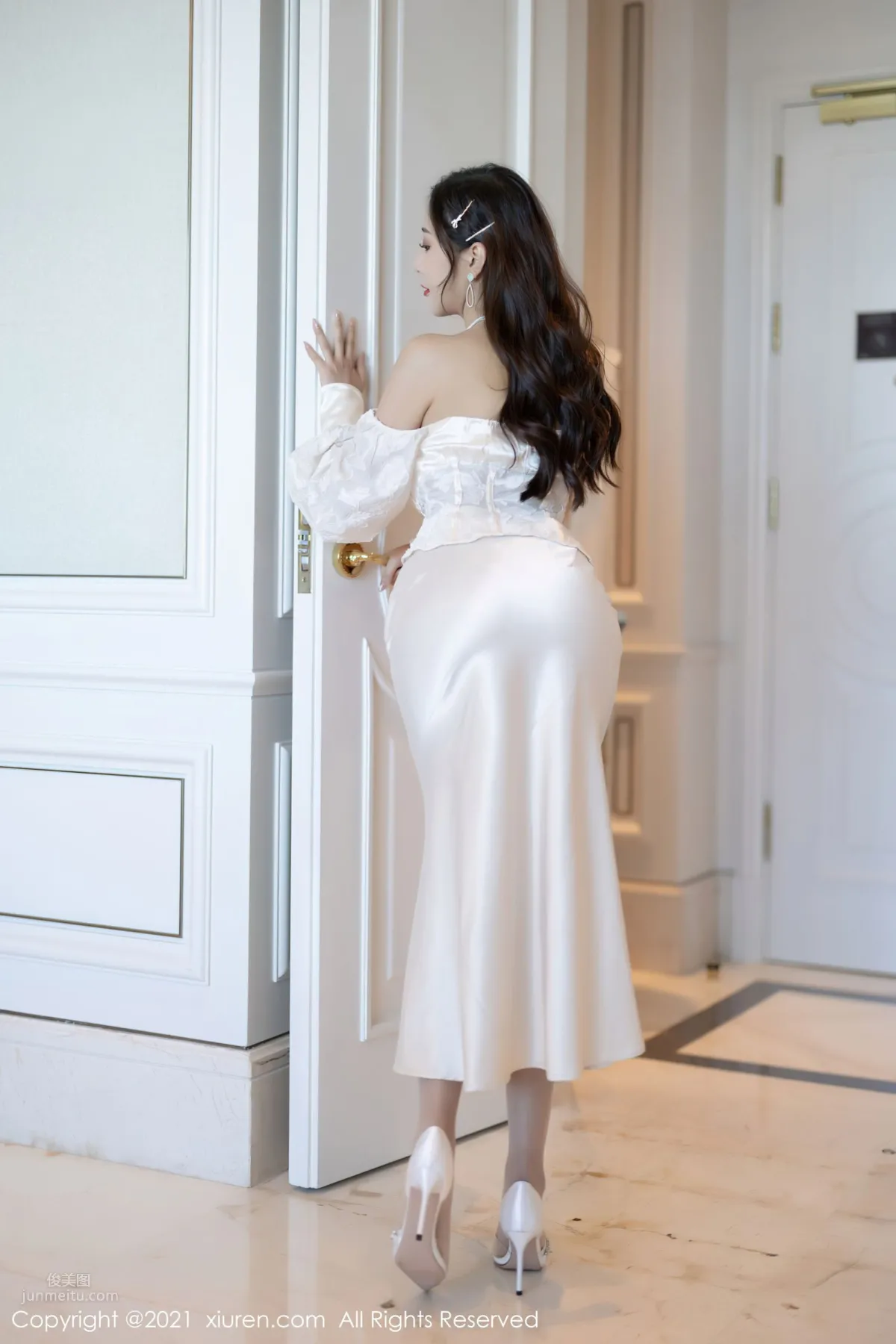 [XiuRen] 2021.10.28 No.4136 Yanni Wang photo 3