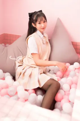 [FEILIN] 2021.10.28 VOL.417 小果凍兒