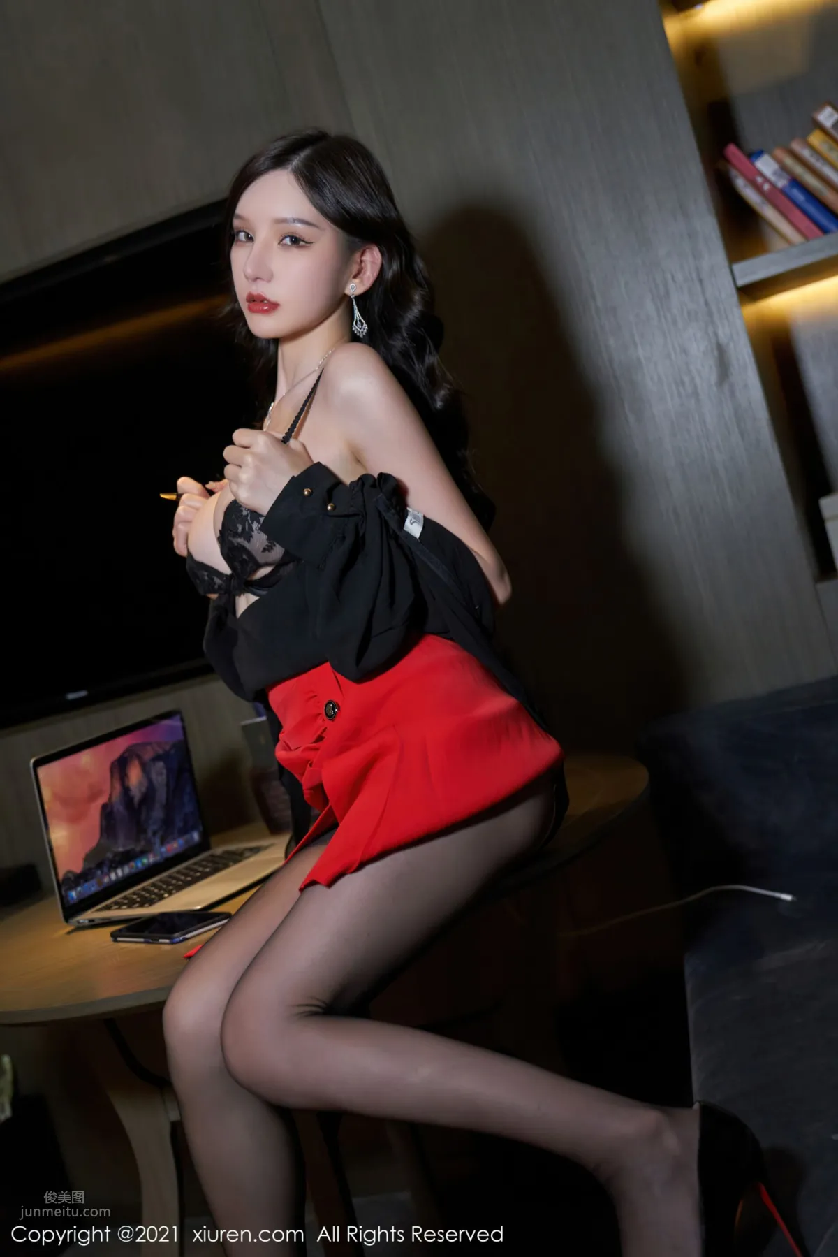[XiuRen] 2021.10.15 No.4075 周于希Sandy 44