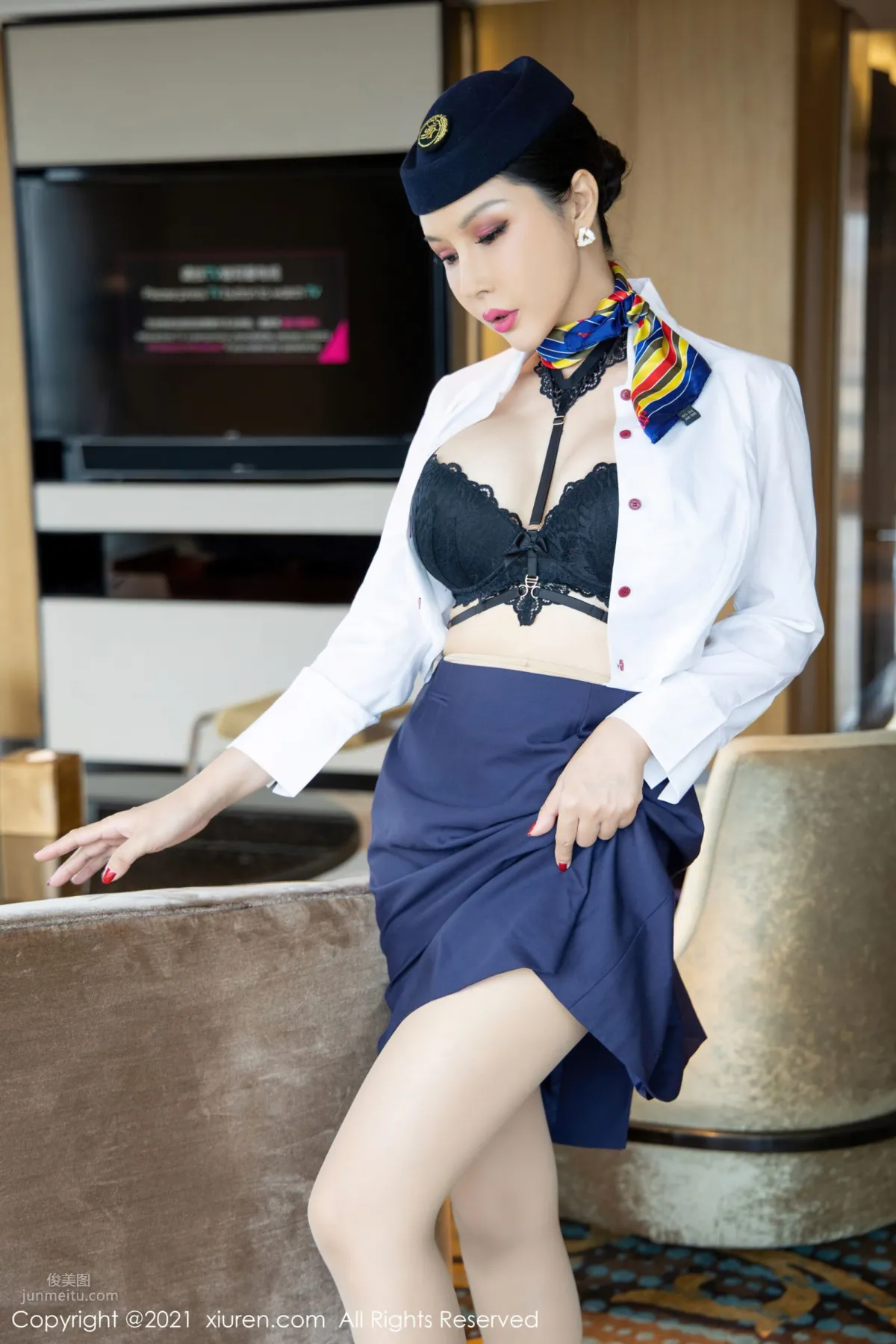 [XiuRen] 2021.10.12 No.4050 田冰冰 32