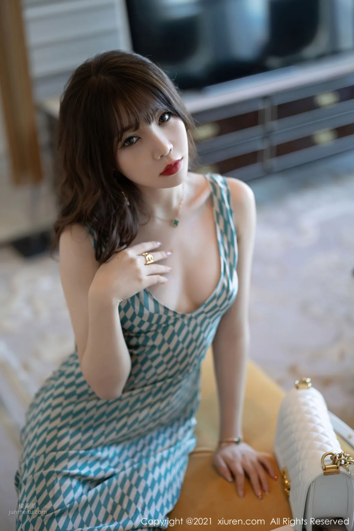 [XiuRen] 2021.10.14 No.4069 Zhizhi Booty photo 8