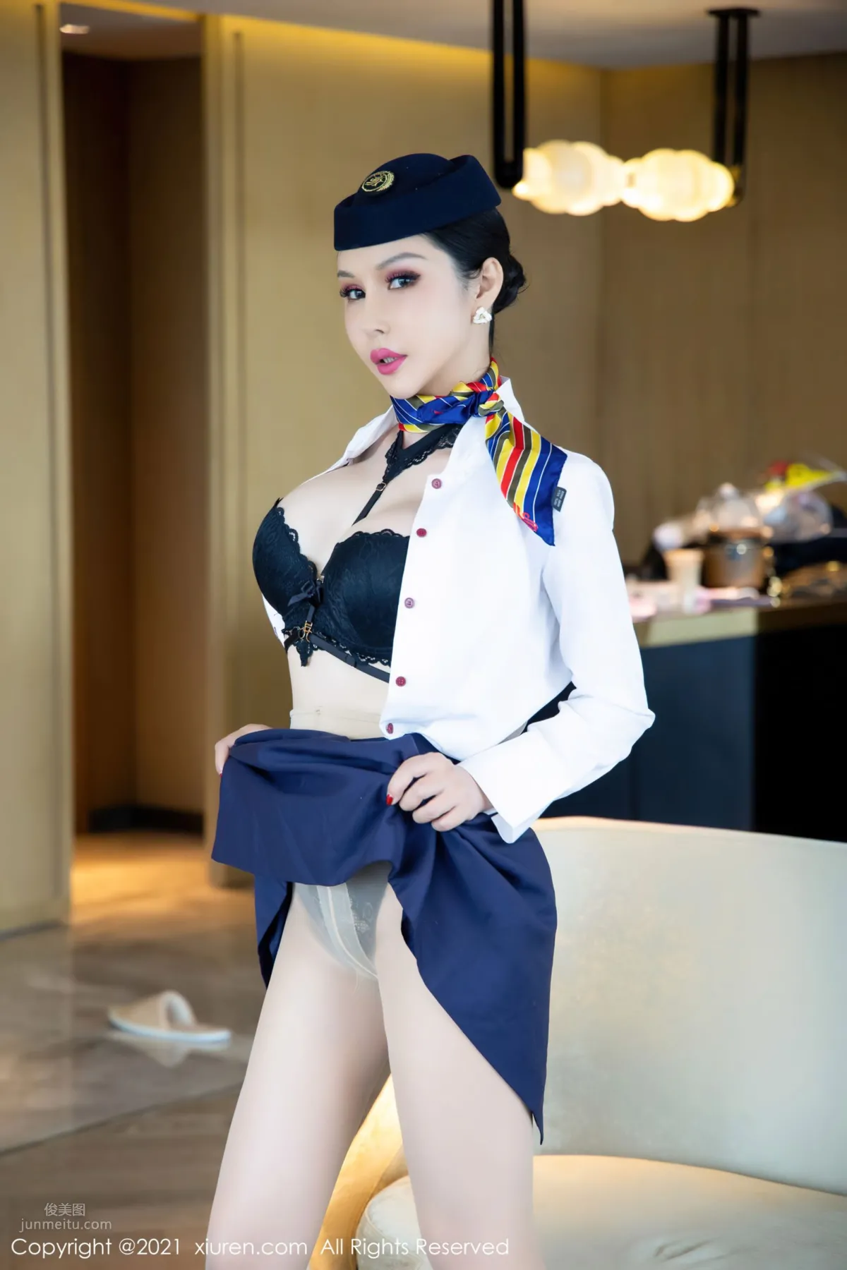 [XiuRen] 2021.10.12 No.4050 田冰冰 30