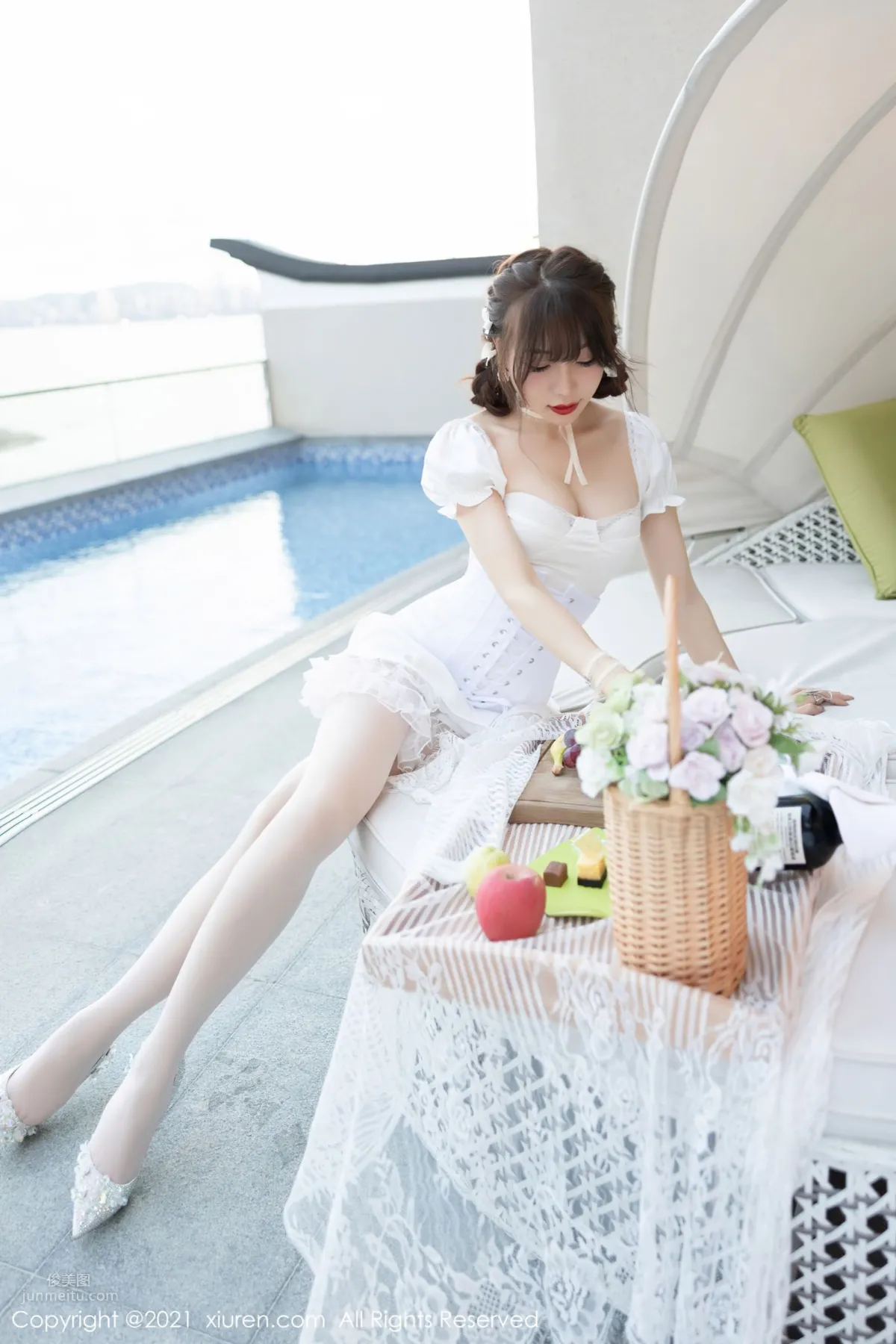 [XiuRen] 2021.09.26 No.3998 芝芝Booty 2