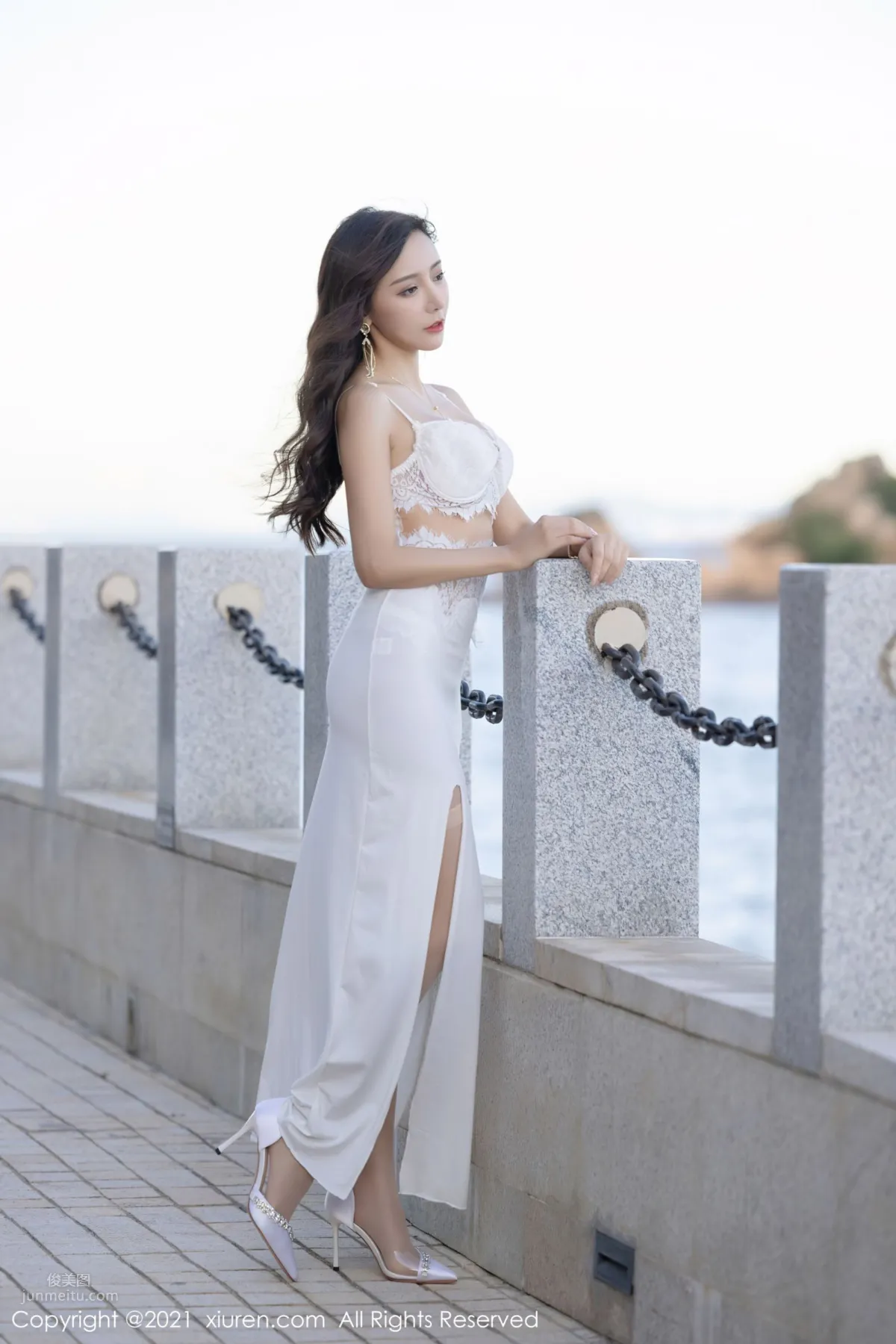 [XiuRen] 2021.09.27 No.4004 Yanni Wang photo 2