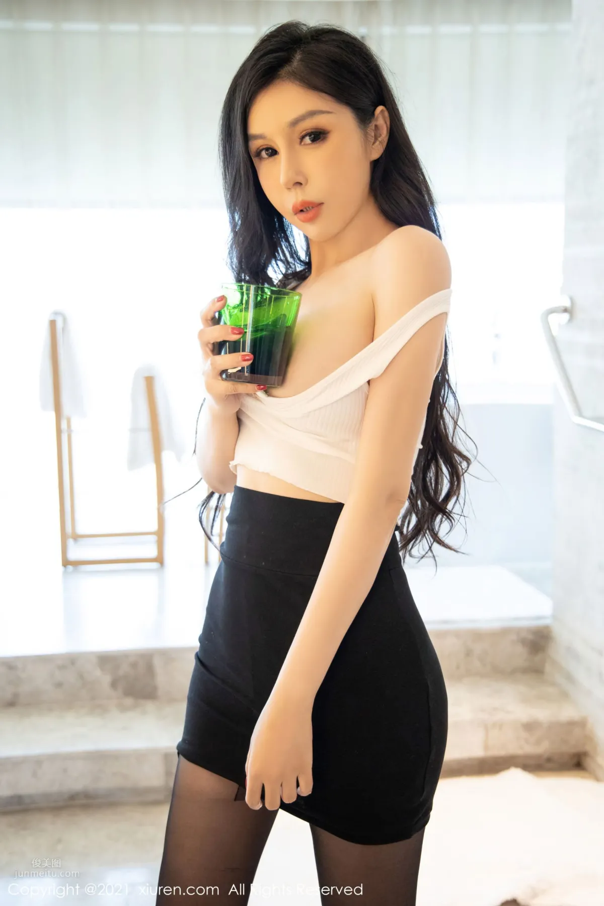 [XiuRen] 2021.09.26 No.3993 田冰冰 42