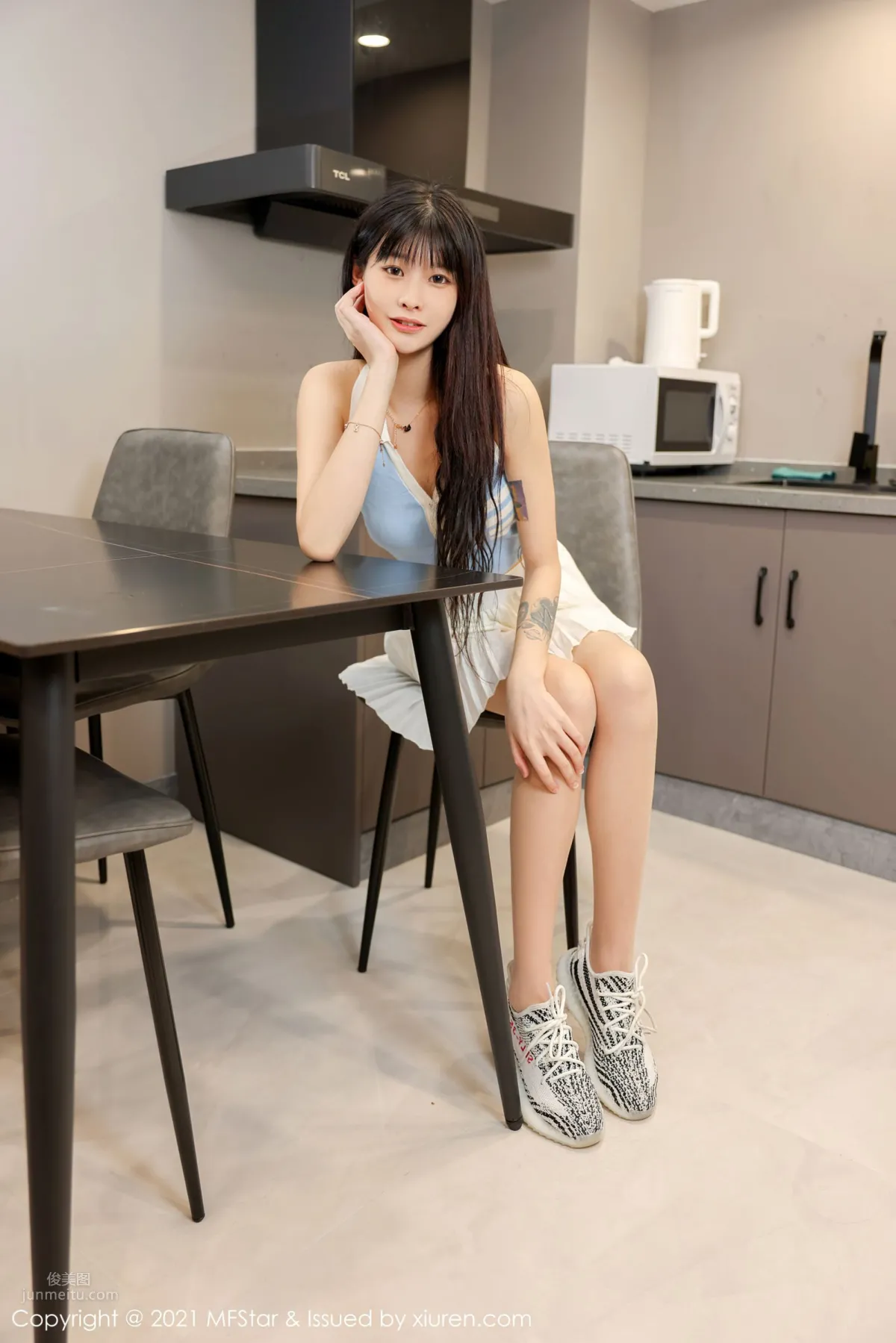 77qiqi: MFStar photo 11