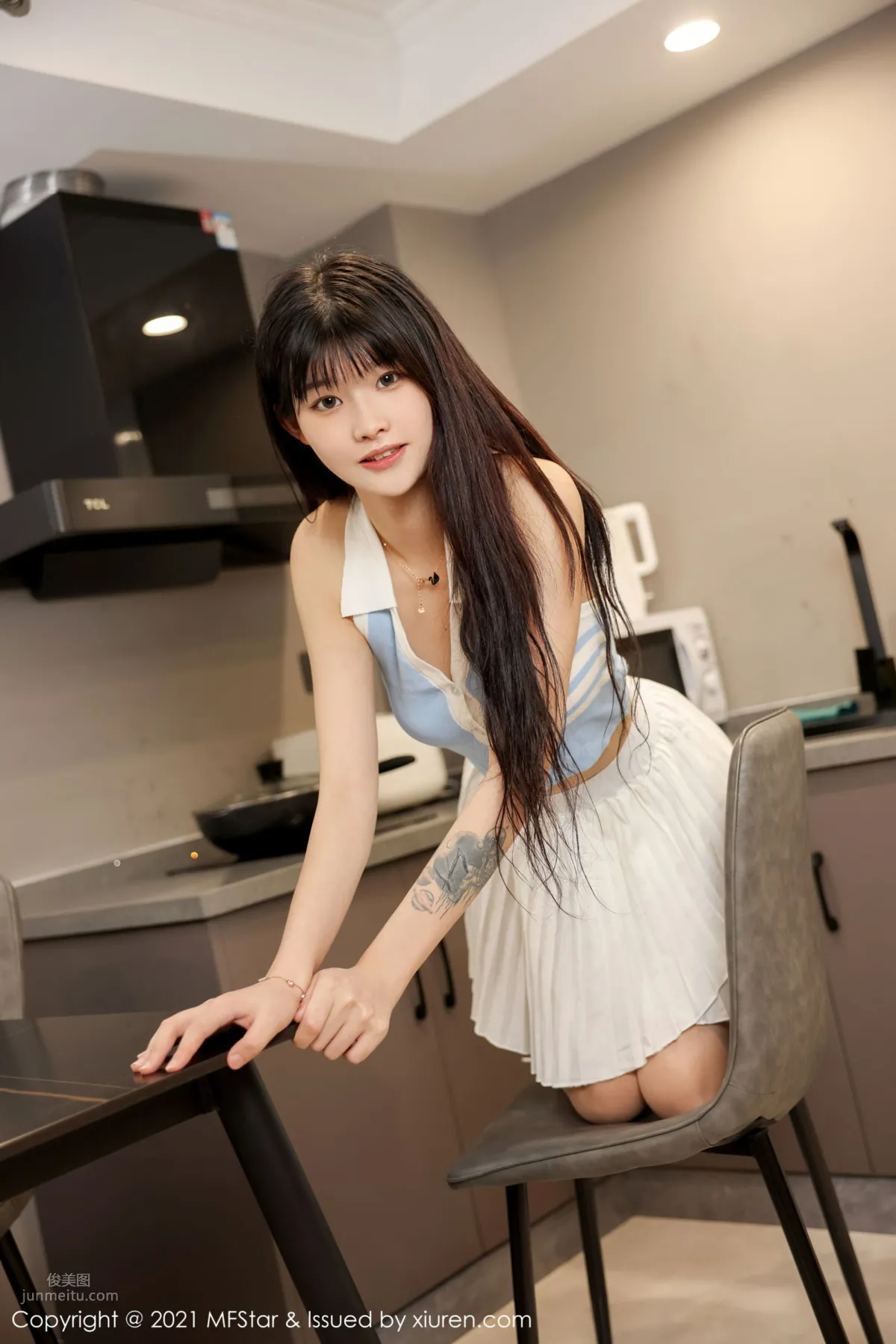 77qiqi: MFStar photo 18