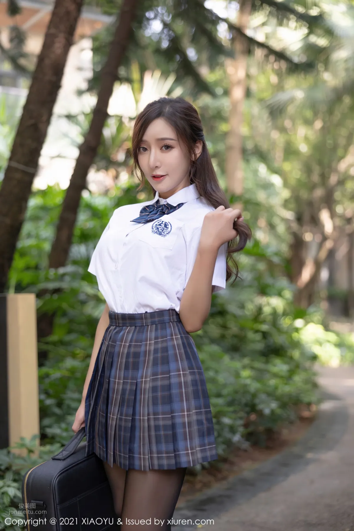 Yanni Wang: XIAOYU photo 3