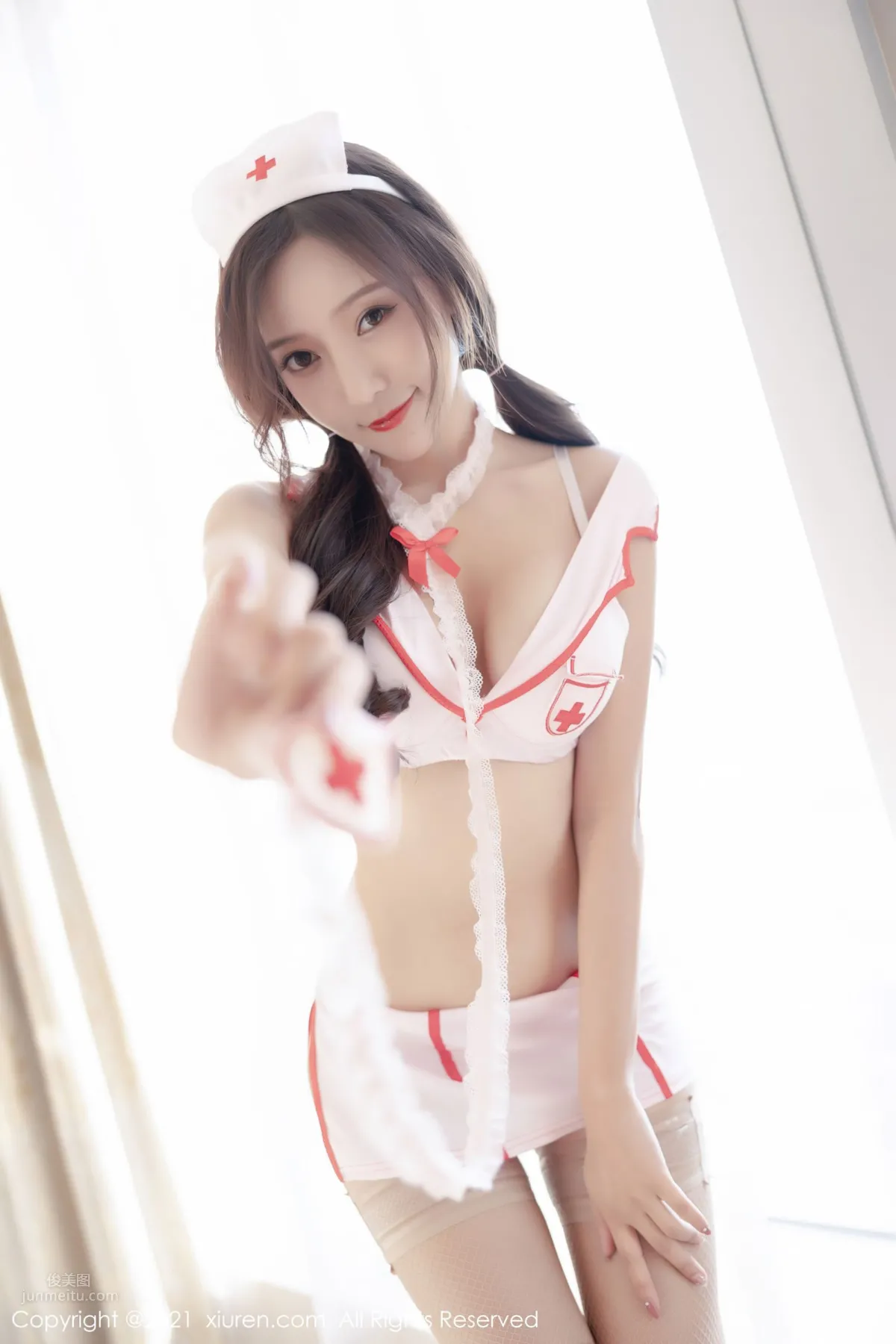 Yanni Wang: XiuRen photo 6