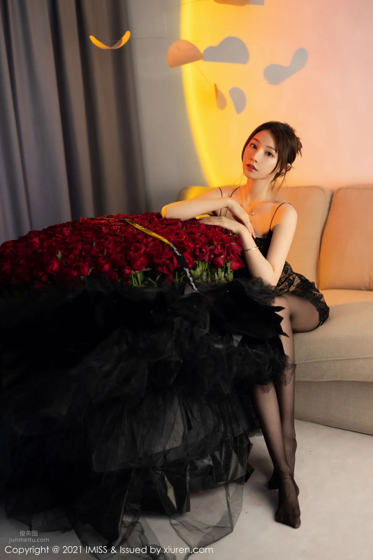 Liu Yining: IMISS photo 11