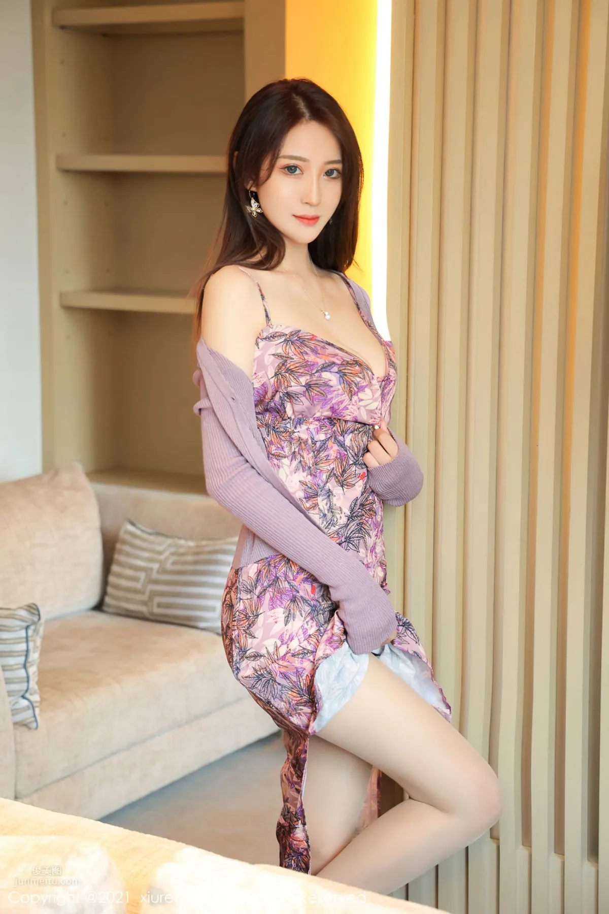 Elegant Beauty Zhou Muxi, Floral Dress Flower Language Alluring photo 11
