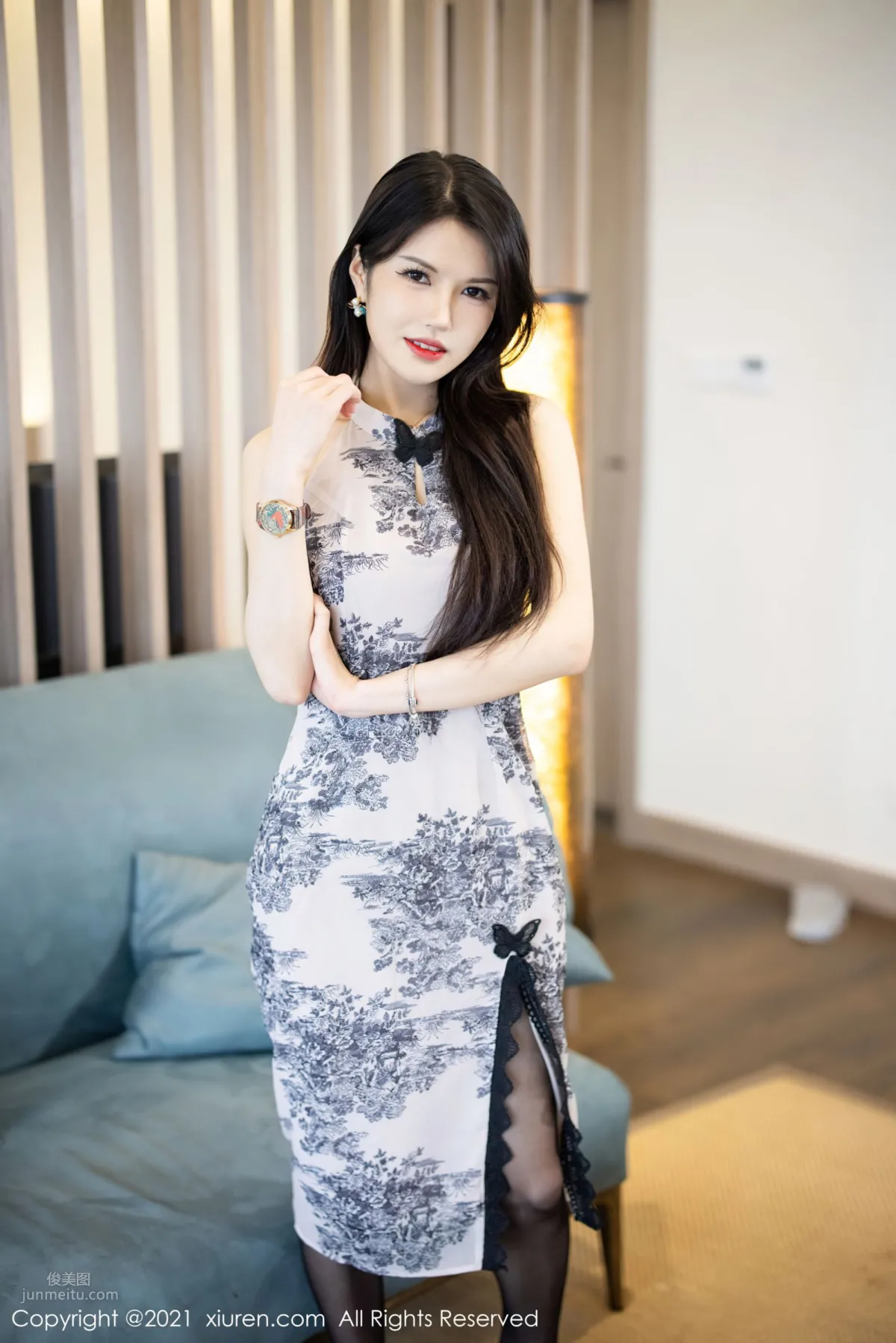 New Model Yuan Yuanjiang, Elegant Charm of Classical Qipao photo 19